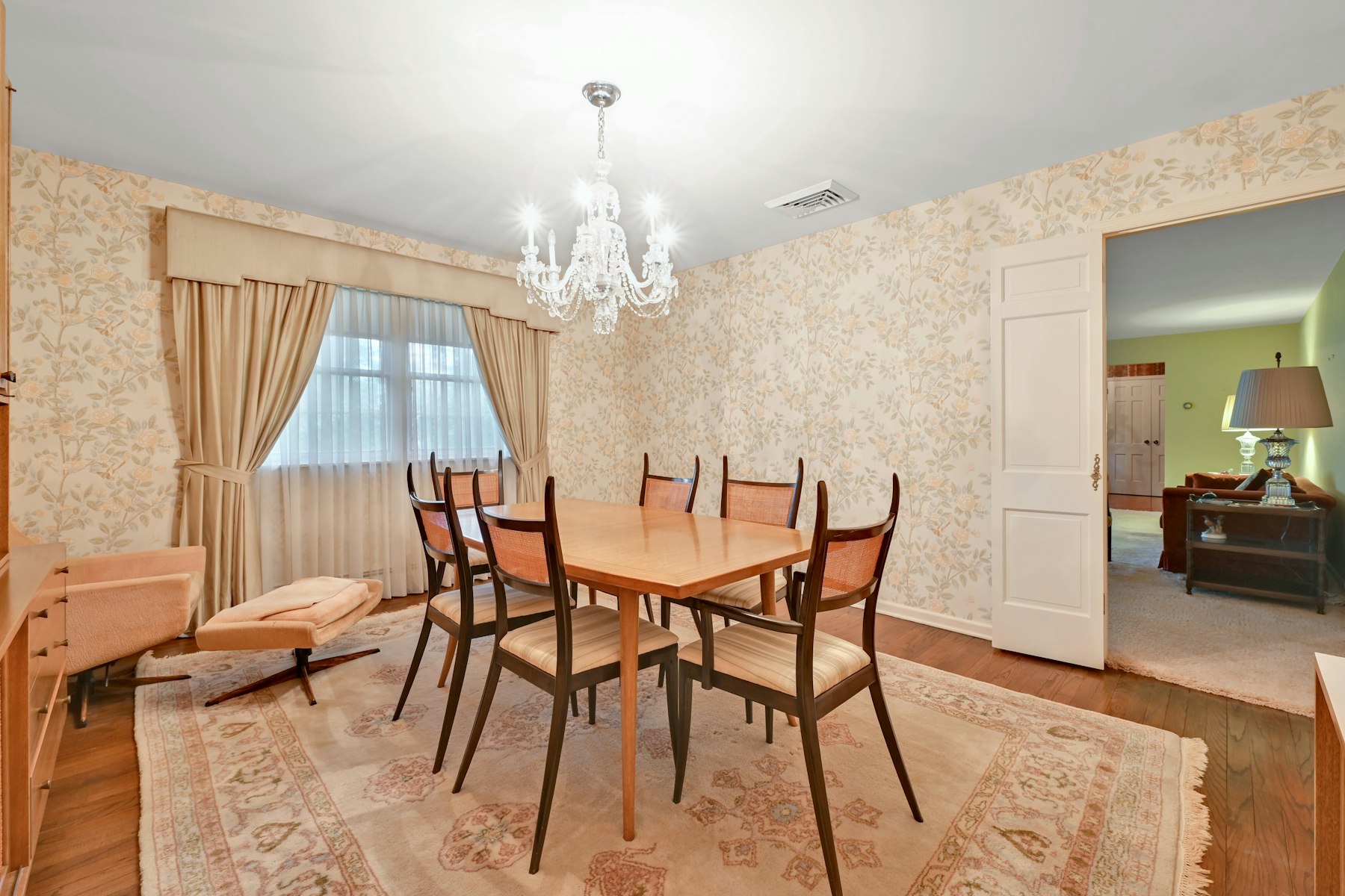 5 Elden Drive 
