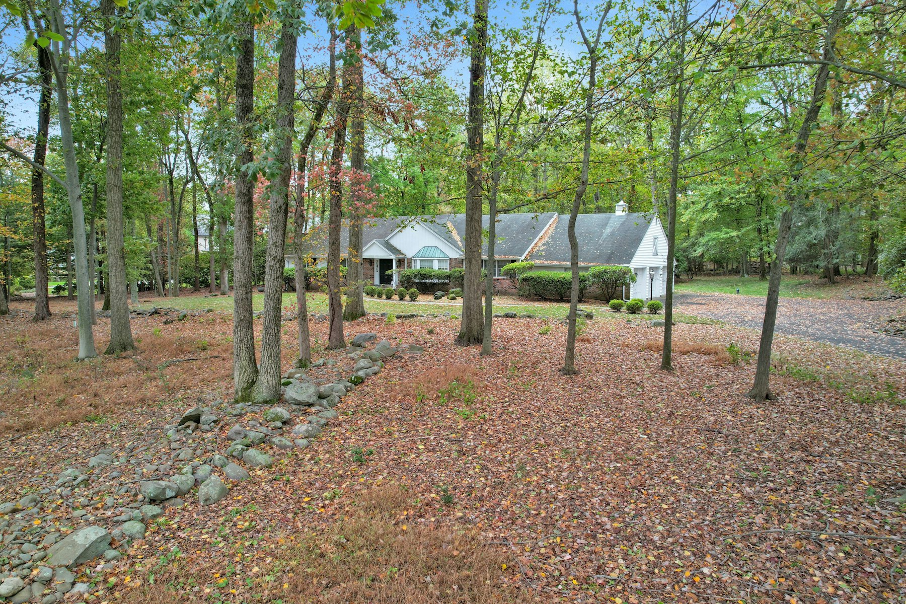 5 Elden Drive 