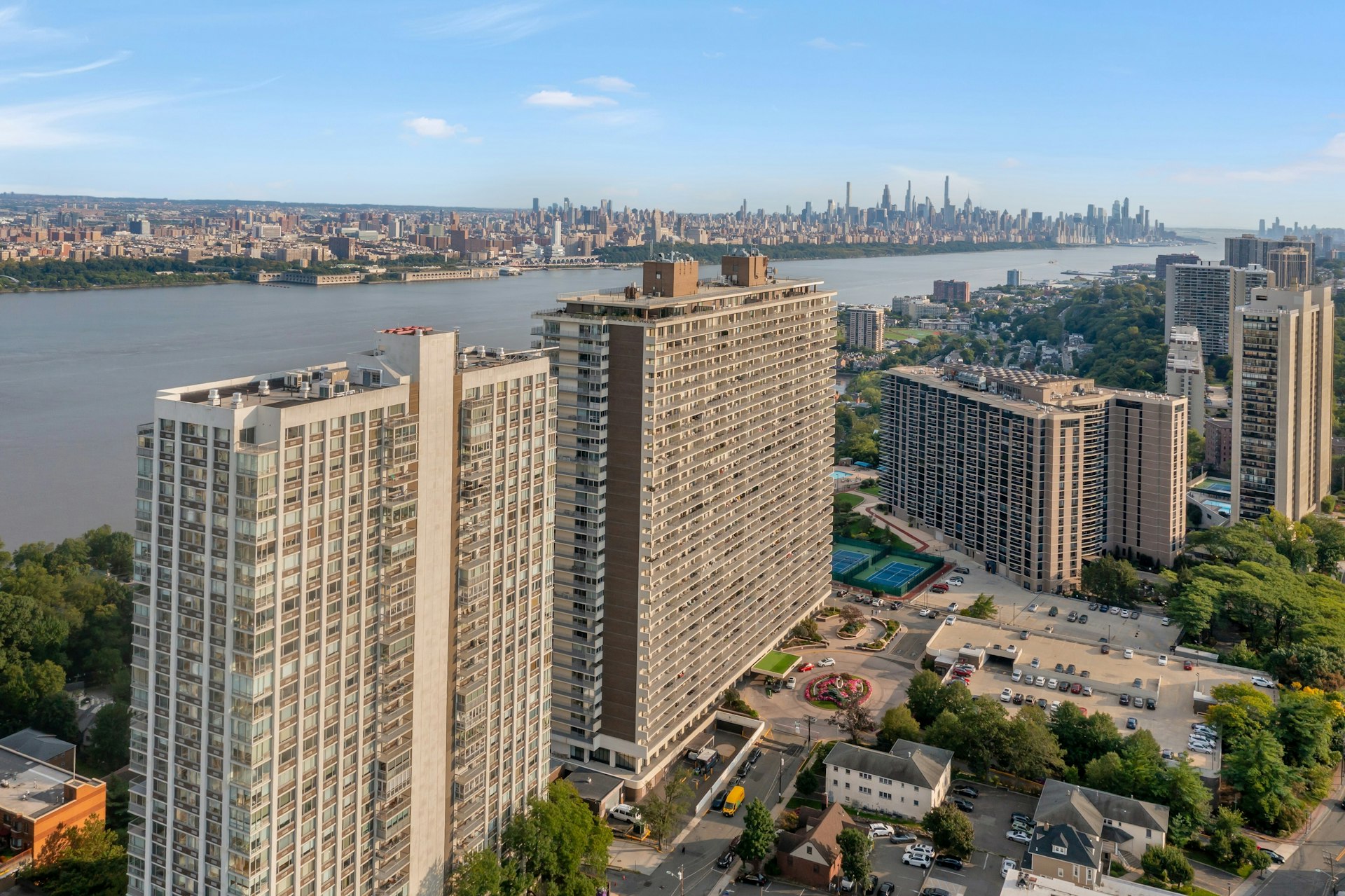 1600 Parker Avenue #28J 