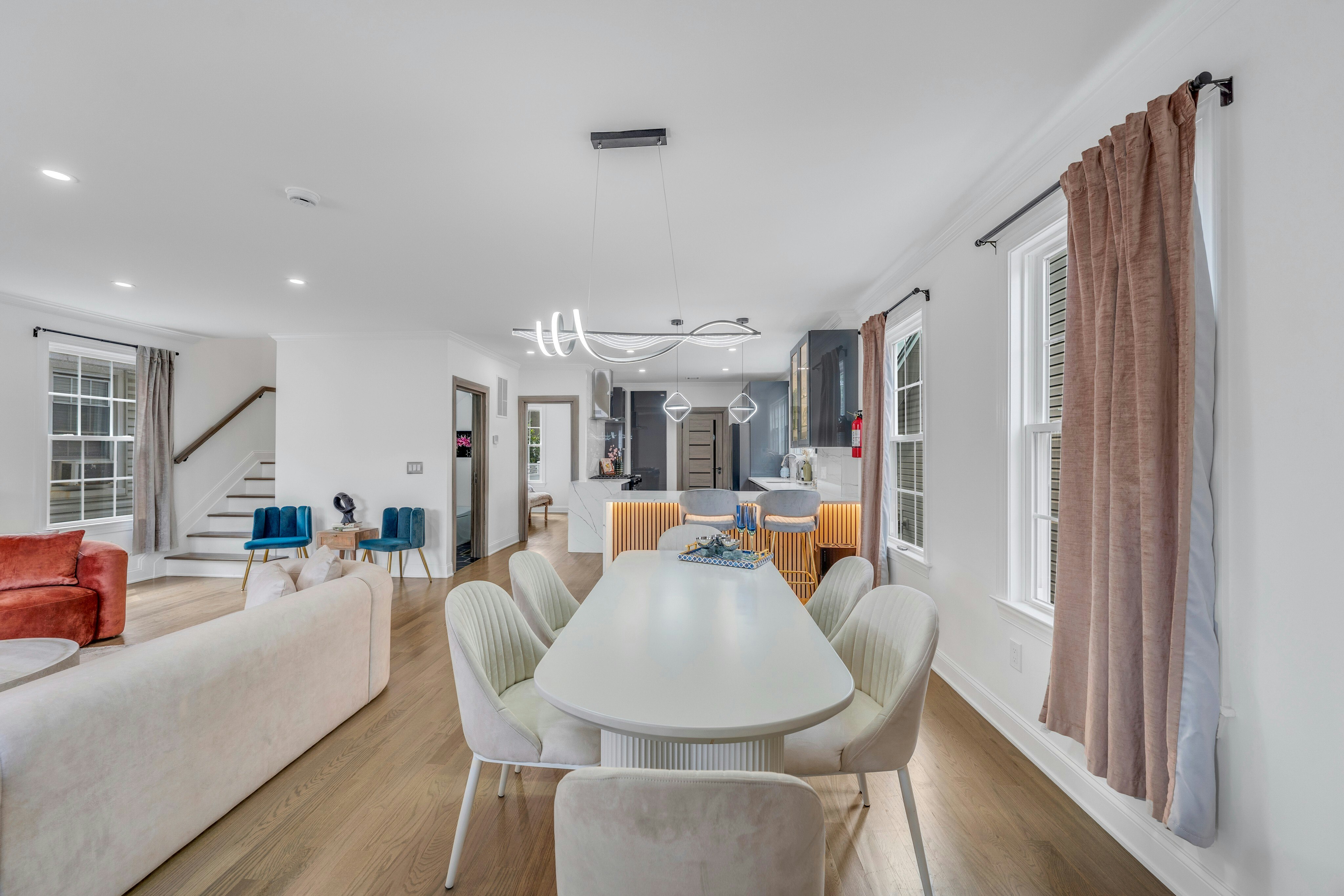 416 Kingsland Avenue 