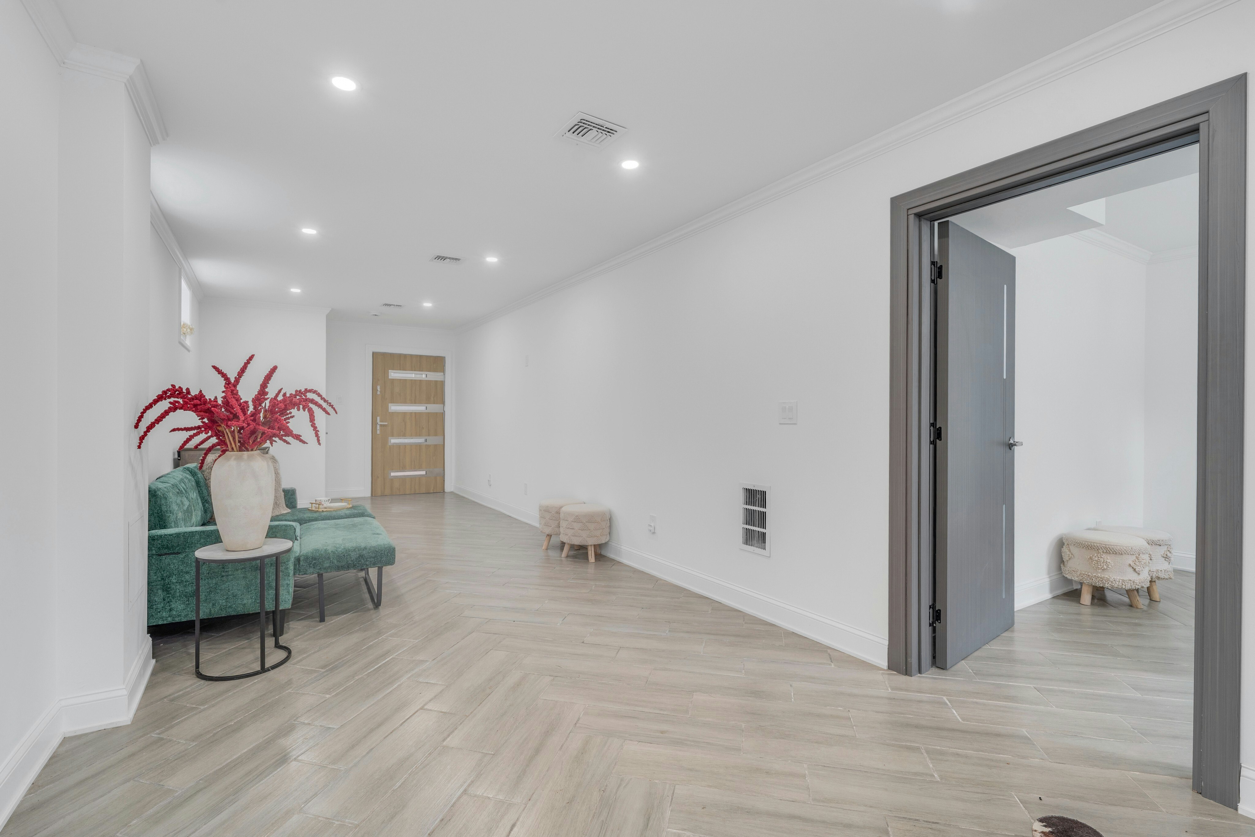 416 Kingsland Avenue 