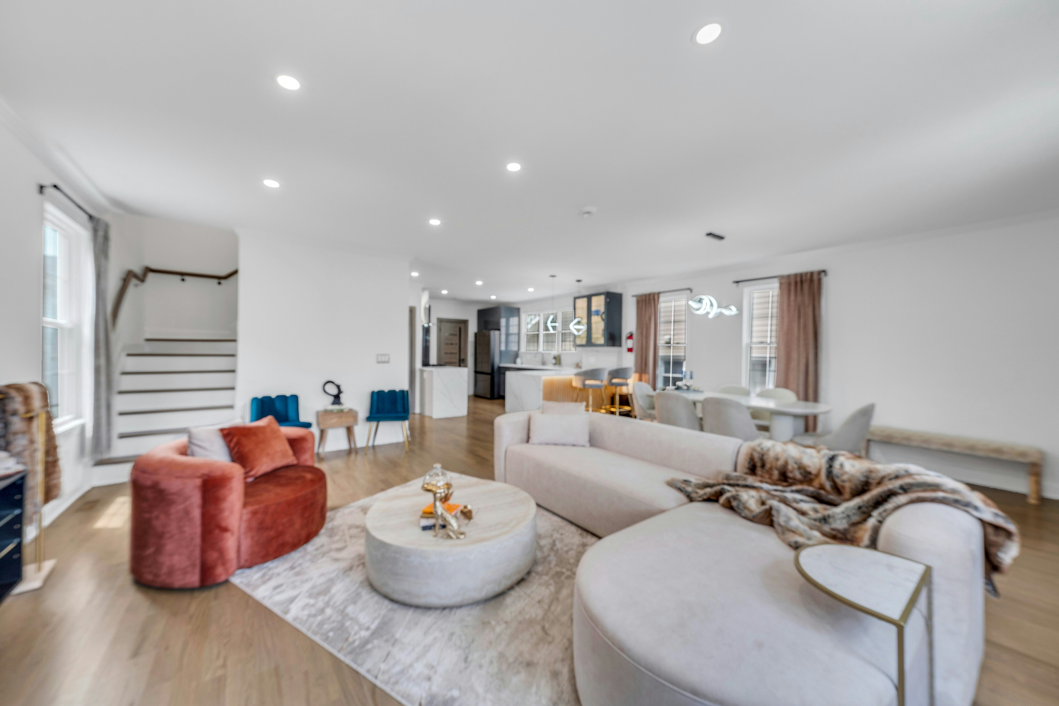 416 Kingsland Avenue 