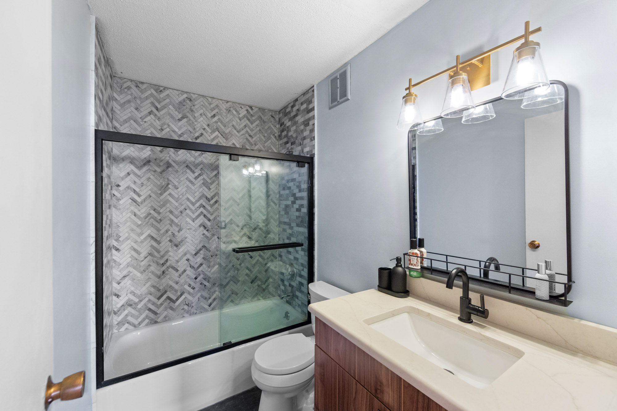 200 Winston Drive Unit# 2403