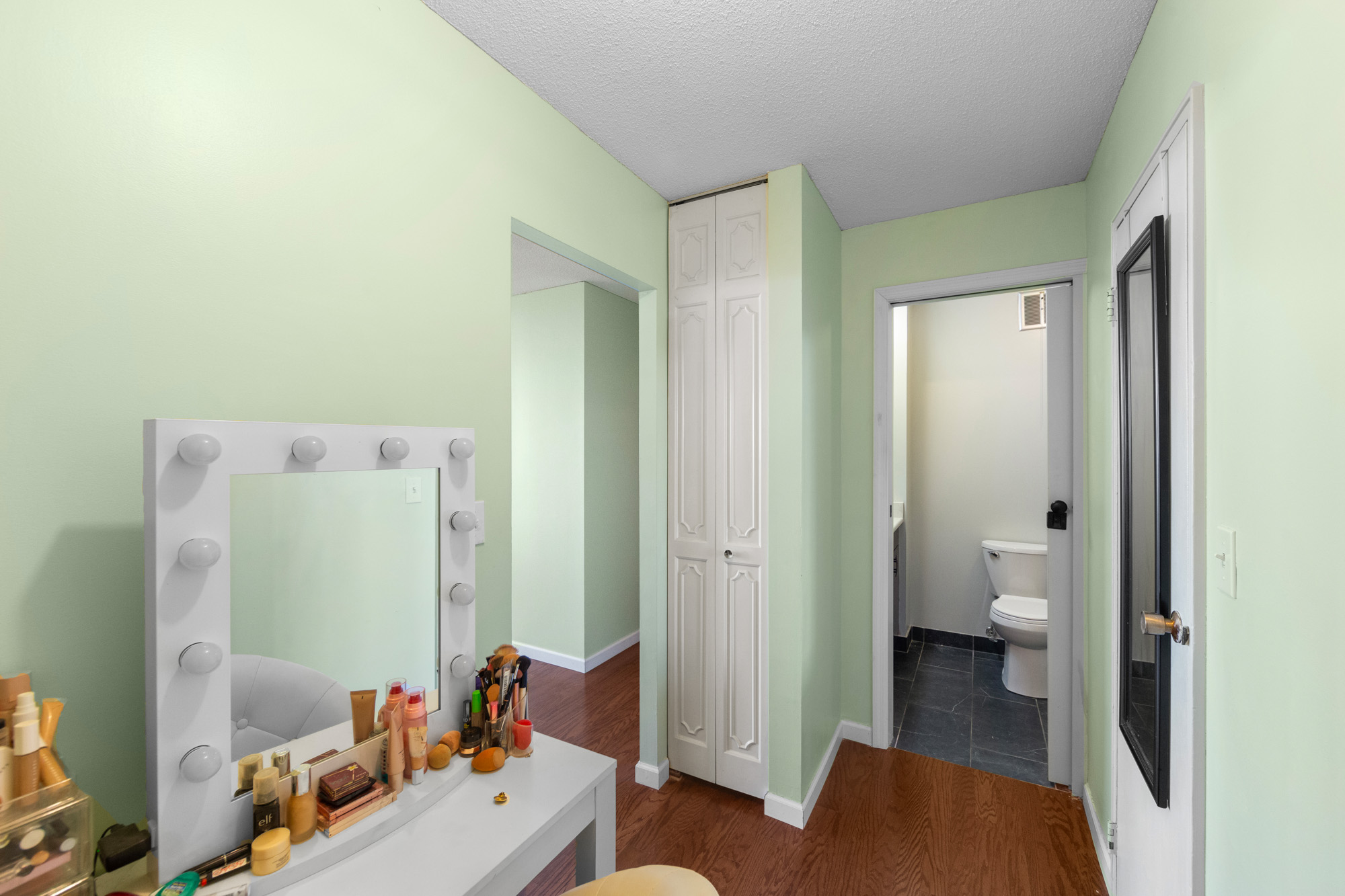 200 Winston Drive Unit# 2403