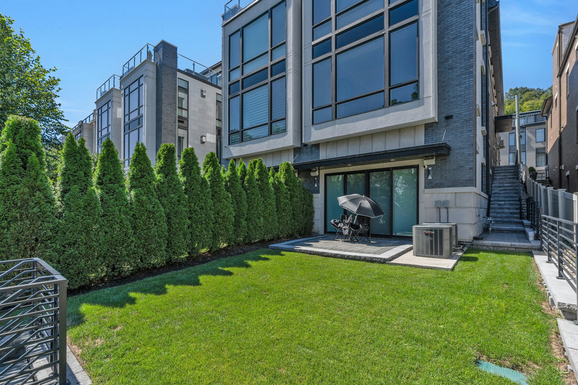 1238 River Road Unit #B