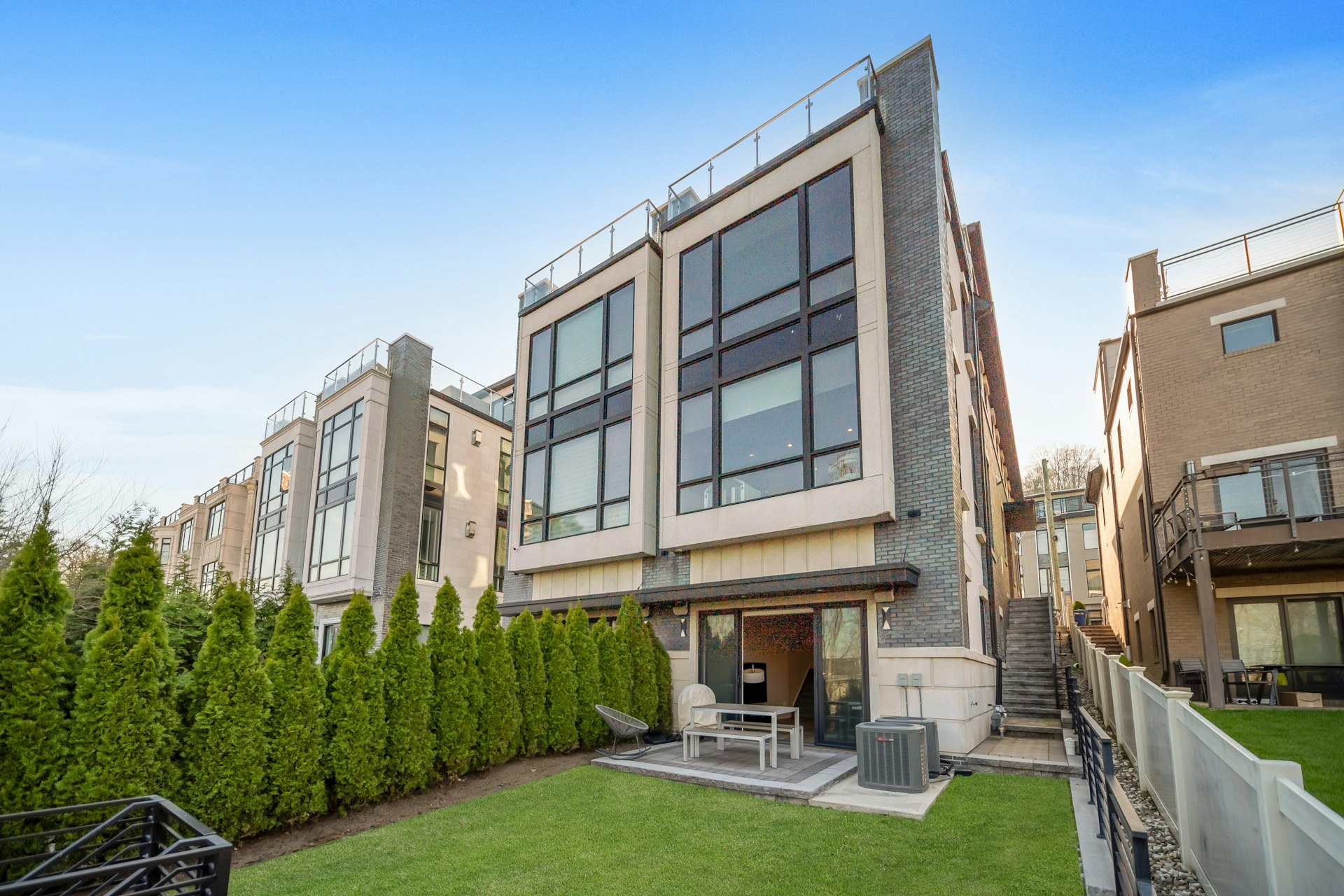 1238 River Road Unit #B