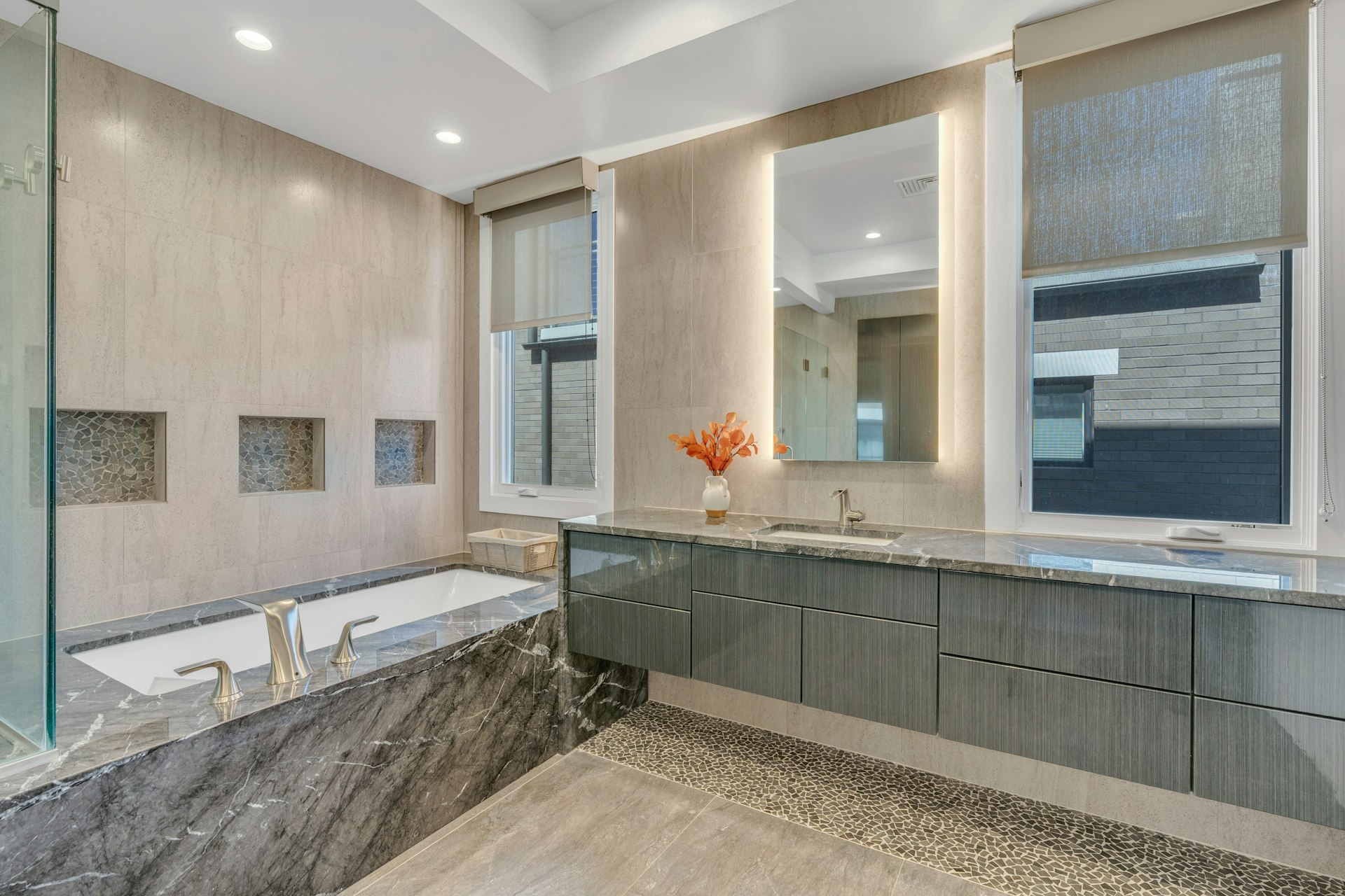 1238 River Road Unit #B