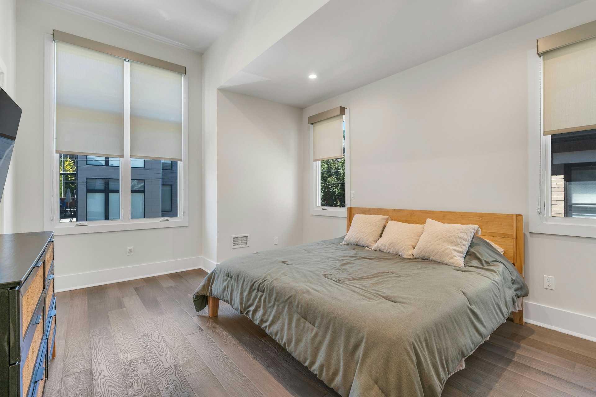 1238 River Road Unit #B