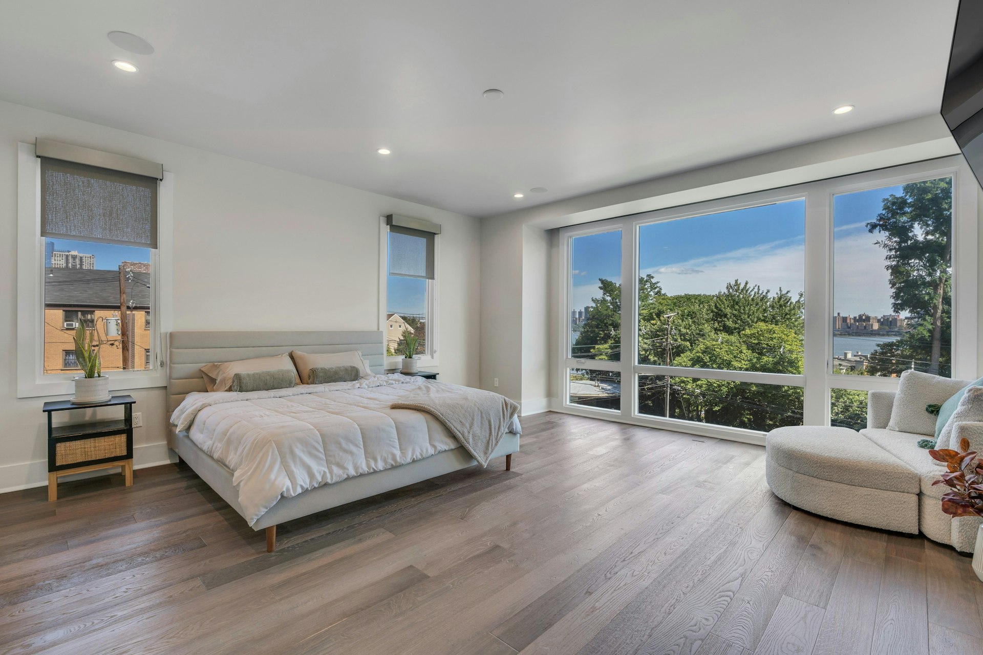 1238 River Road Unit #B