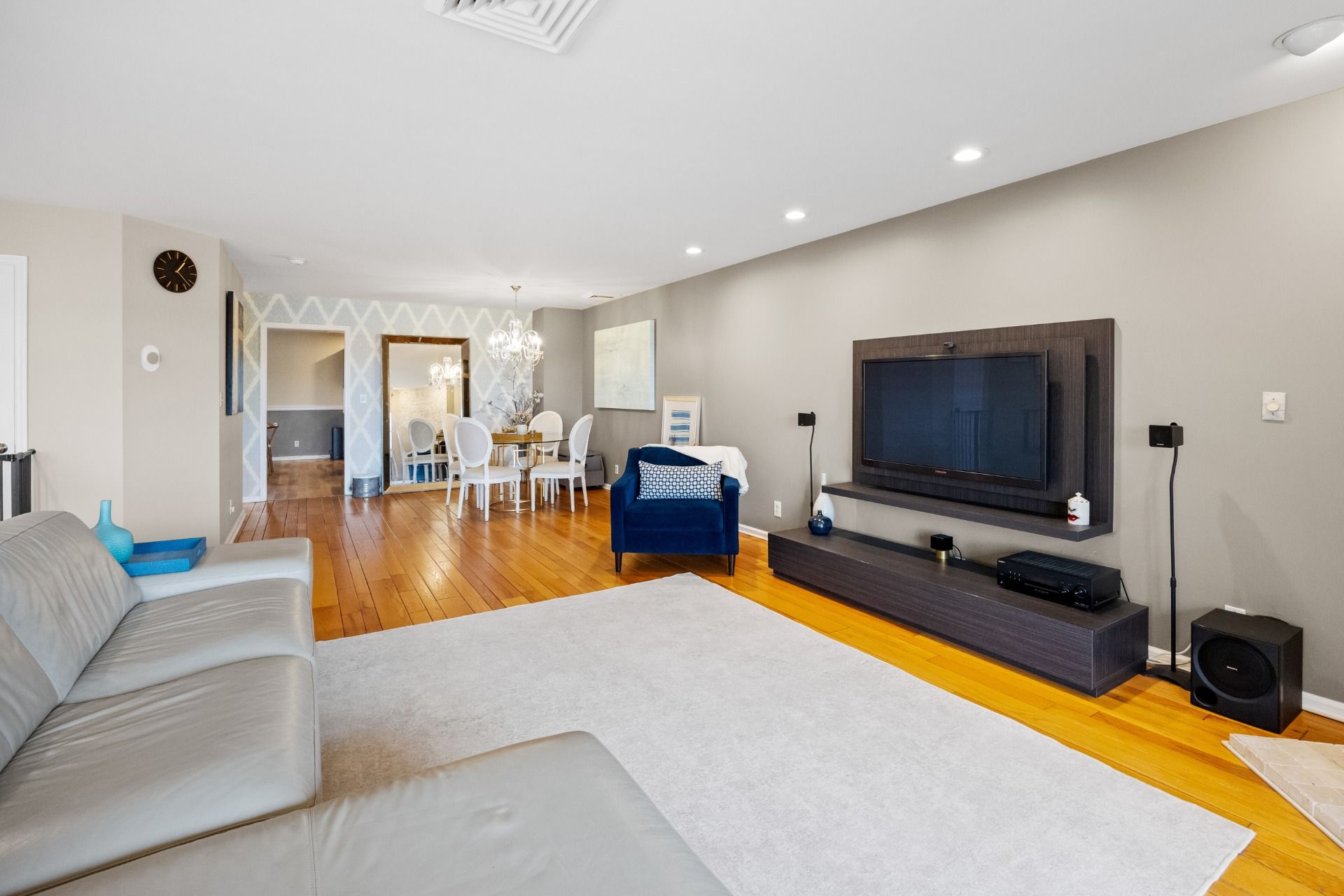 300 Gorge Road Unit 8