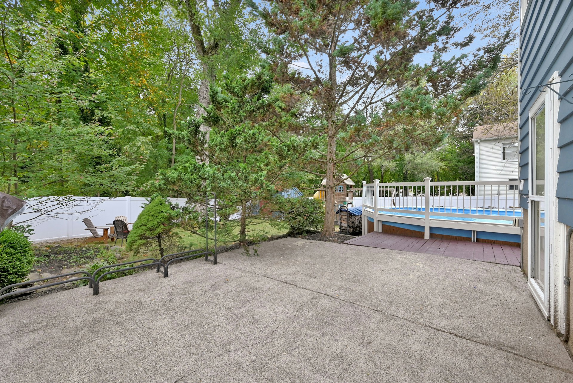 129 Warren Road 