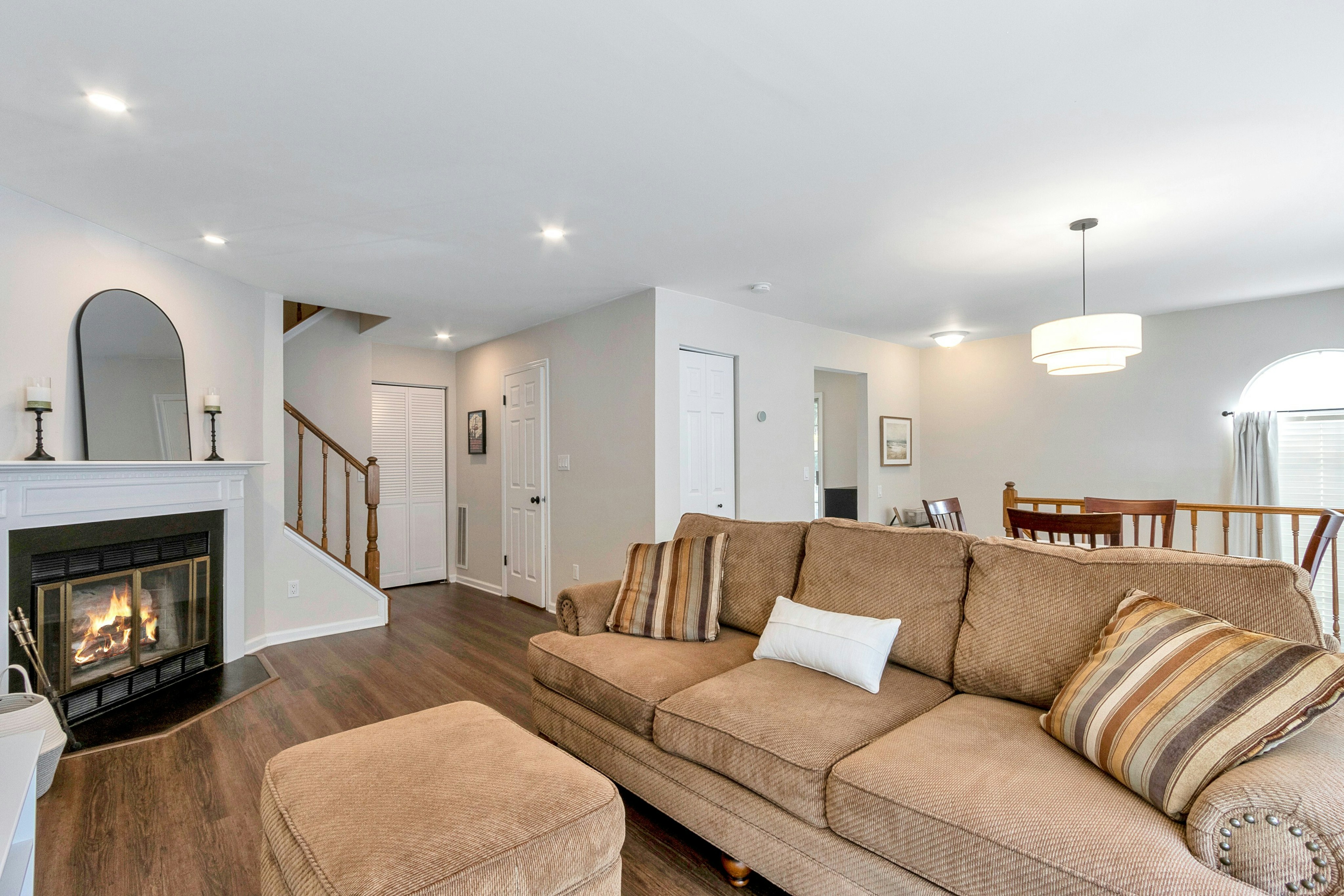 686 Plum Terrace 