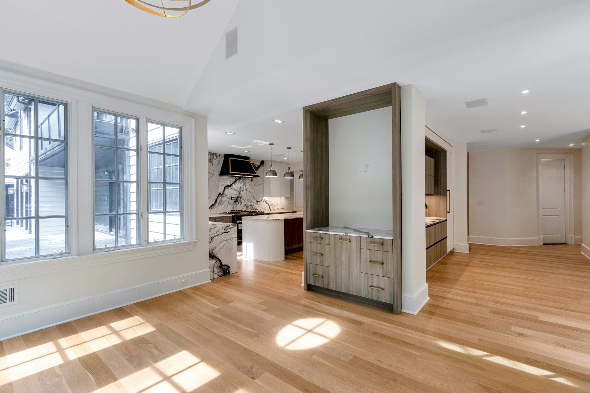 4 Duck Pond Road