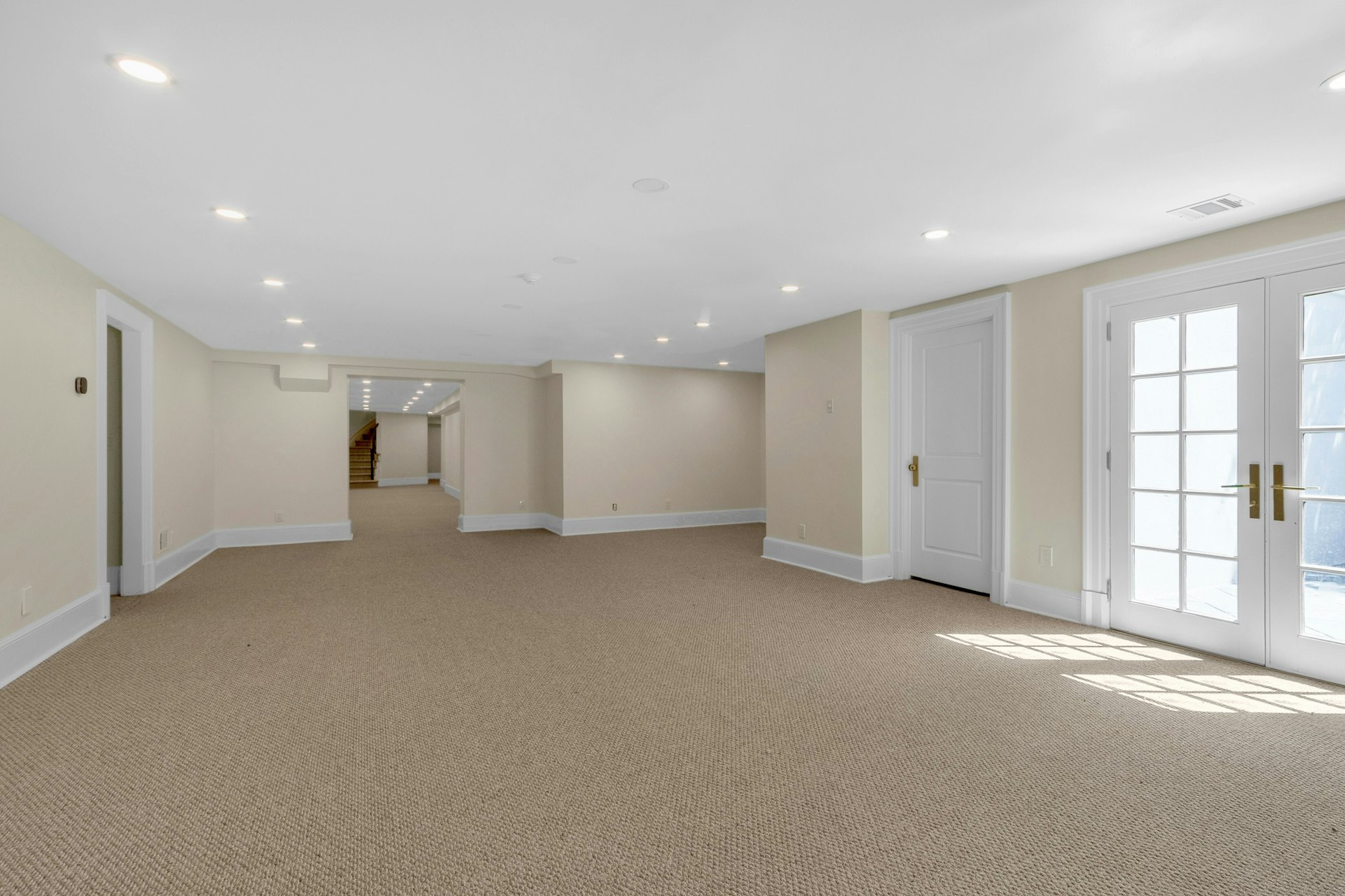 4 Duck Pond Road