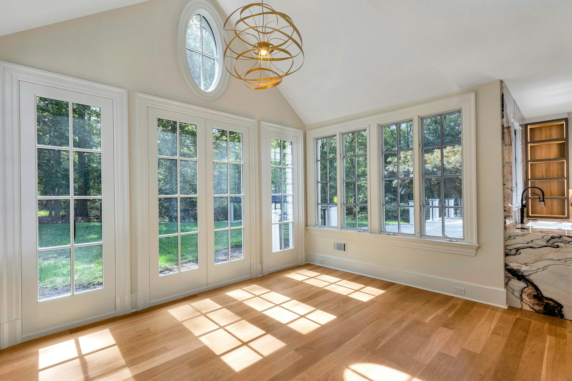 4 Duck Pond Road