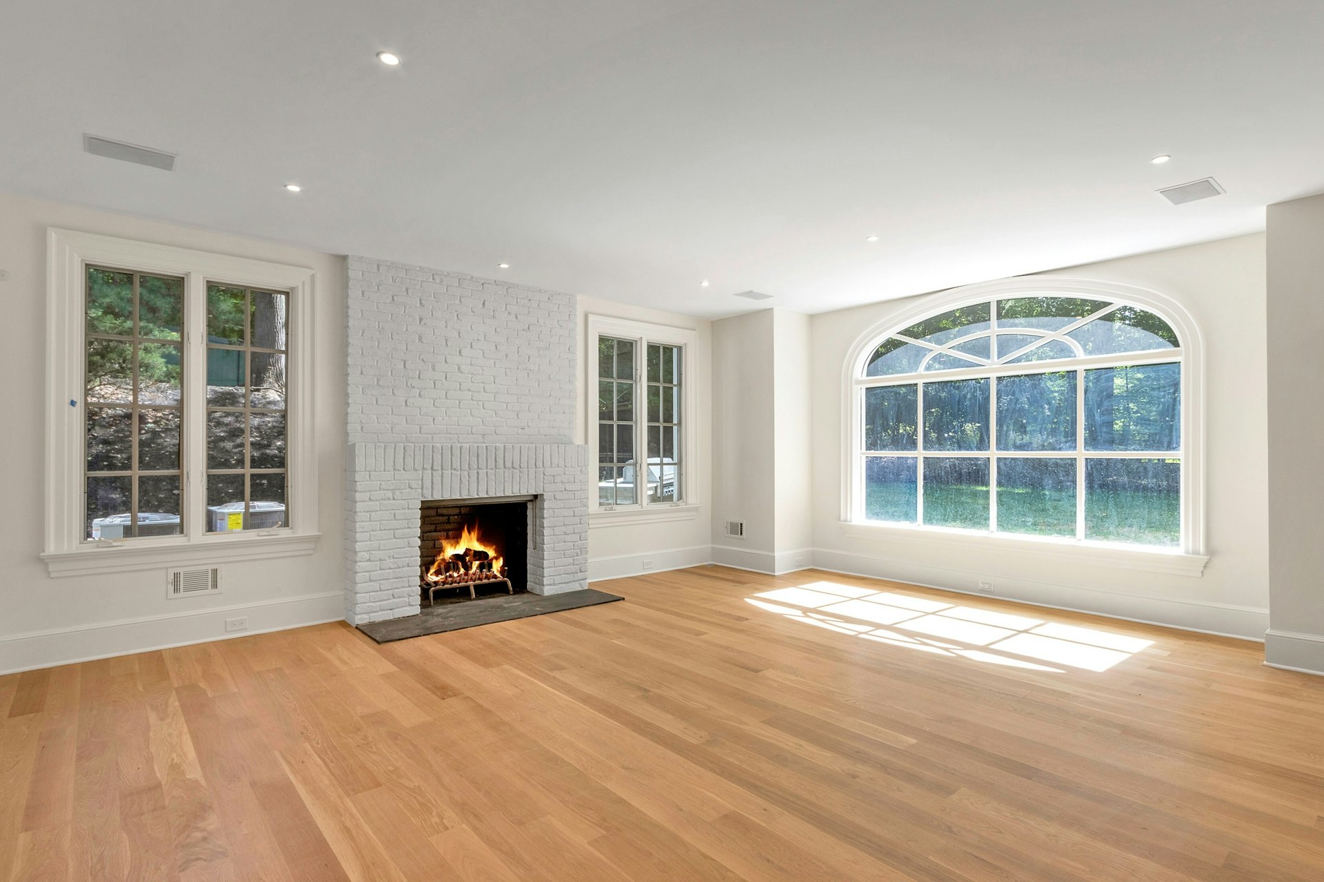 4 Duck Pond Road