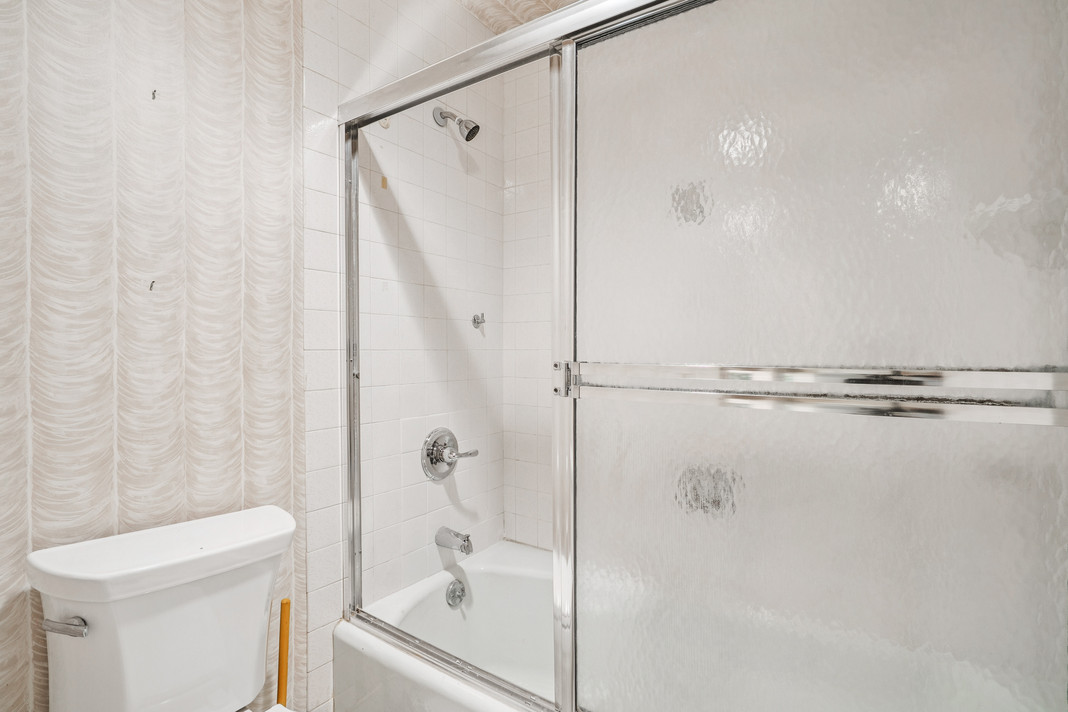 2 Claridge Drive Unit 7DE