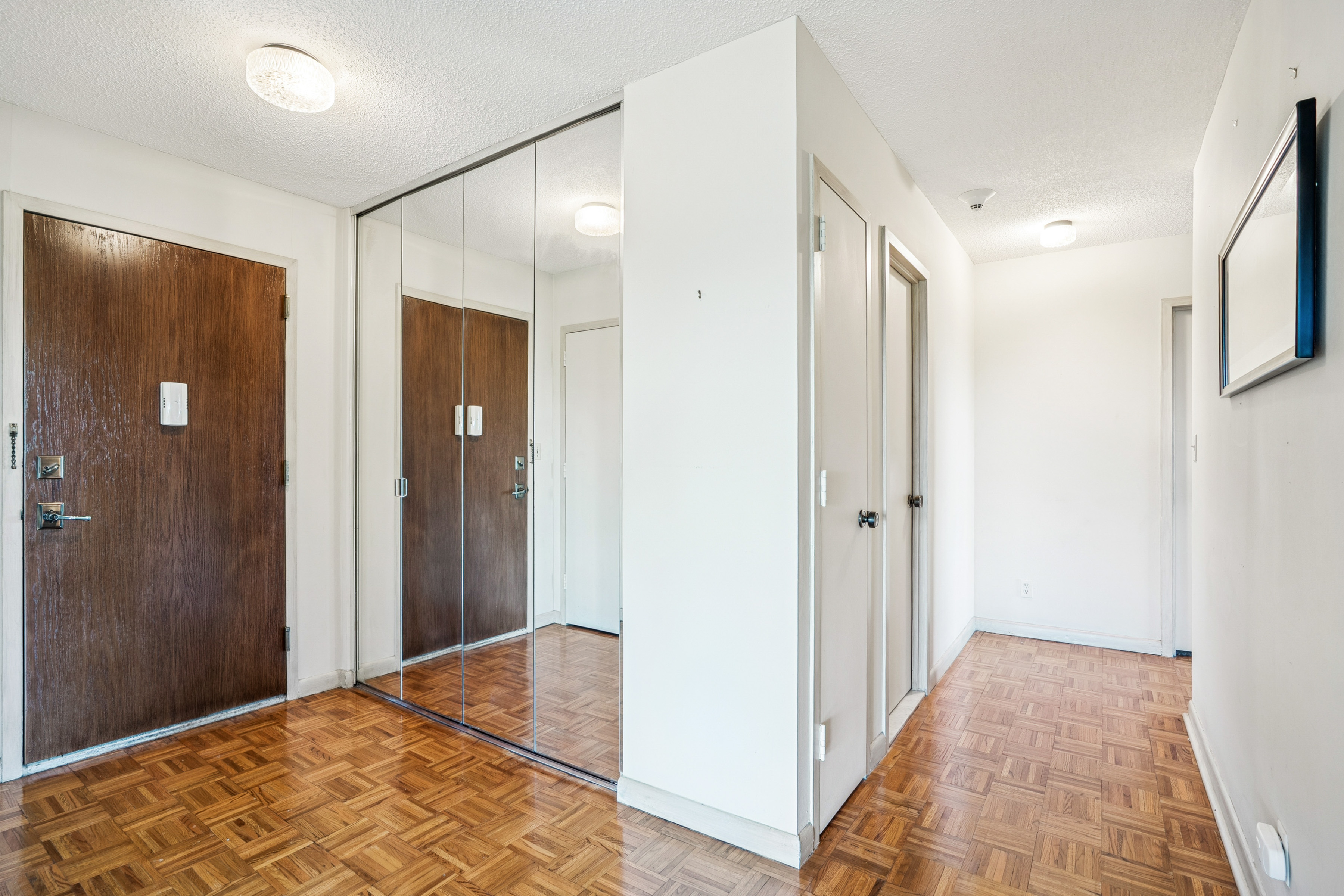 2 Claridge Drive Unit 7DE