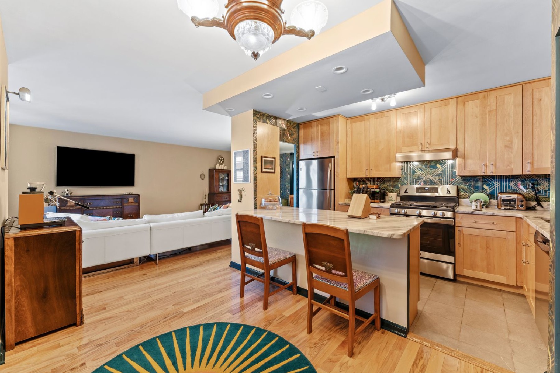 6040 JFK Boulevard East MA