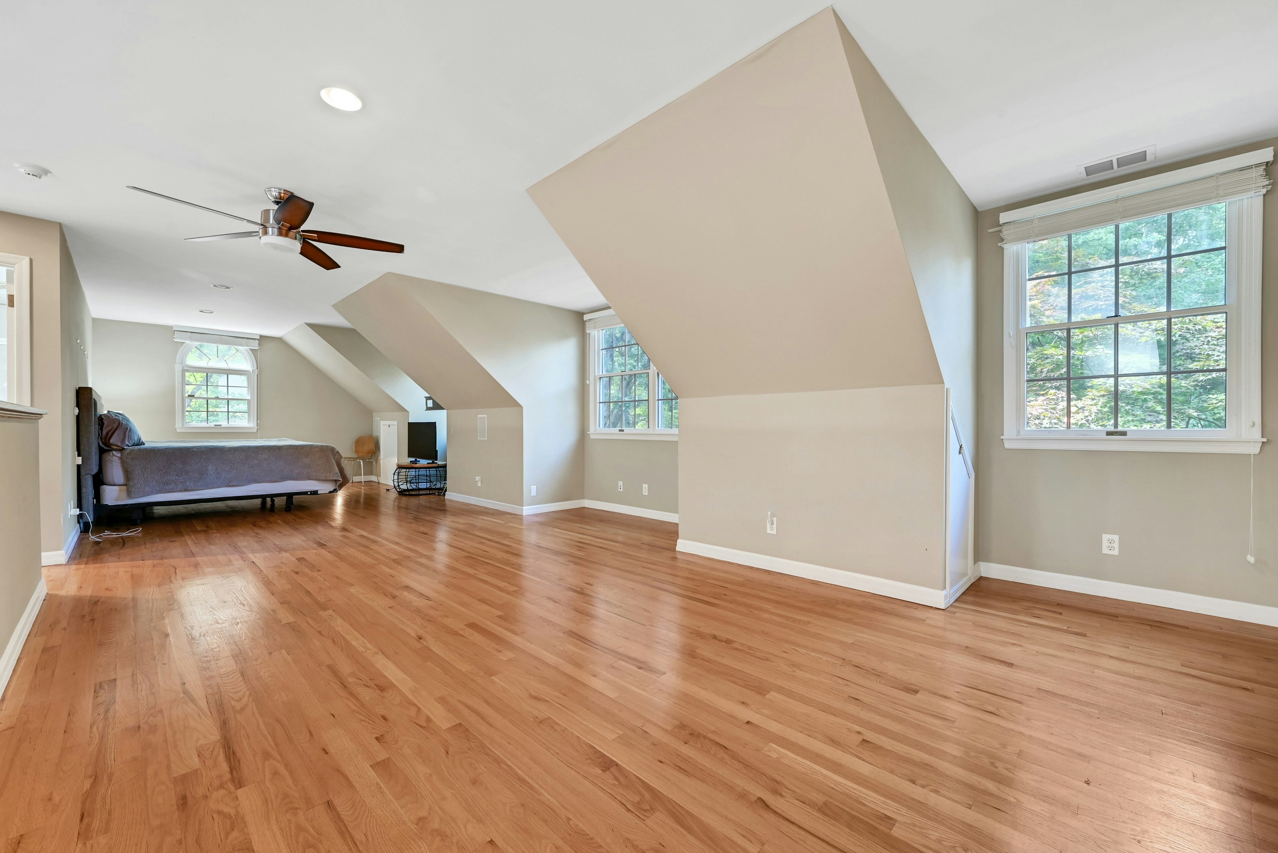 76 Briarwood Avenue 