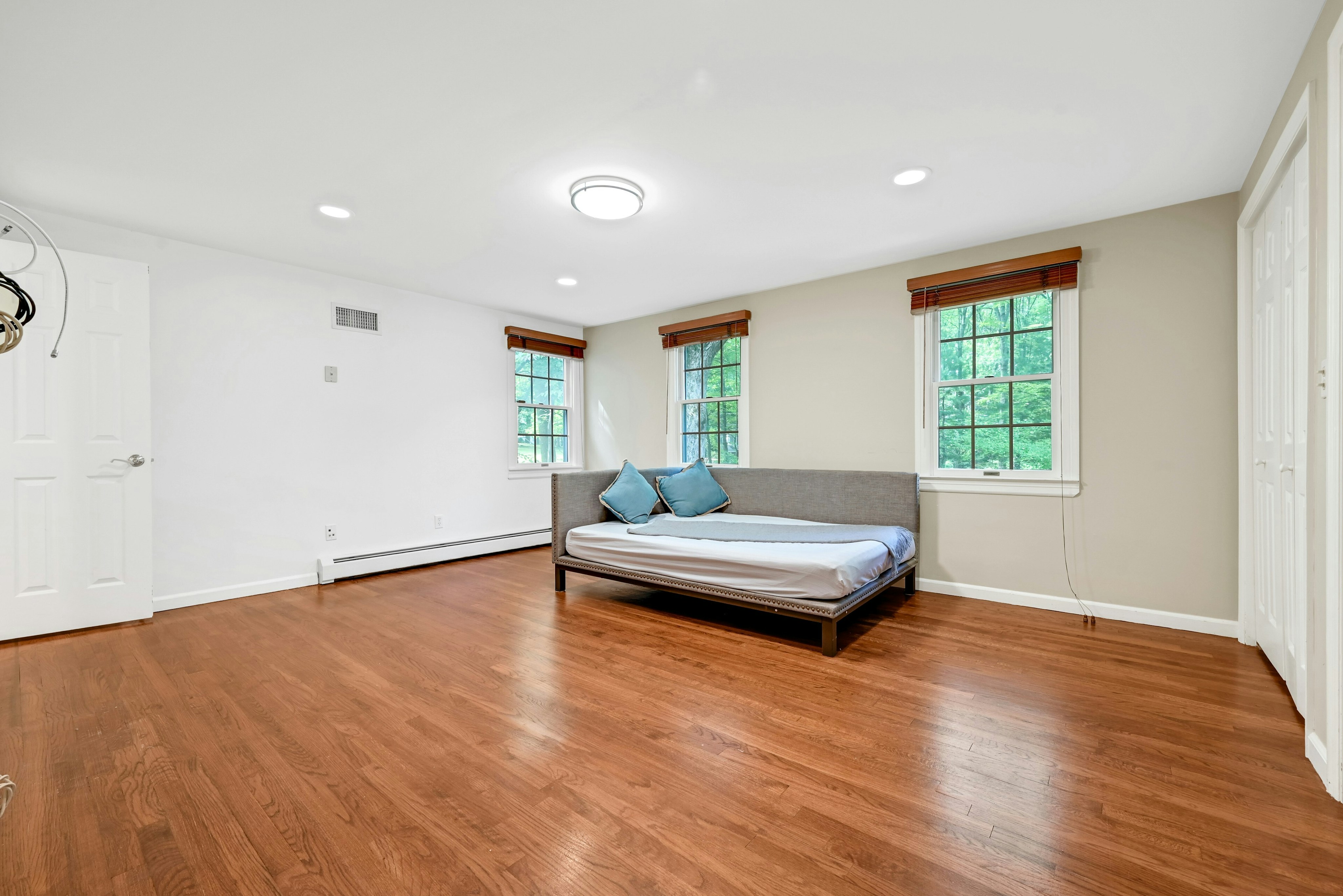 76 Briarwood Avenue 