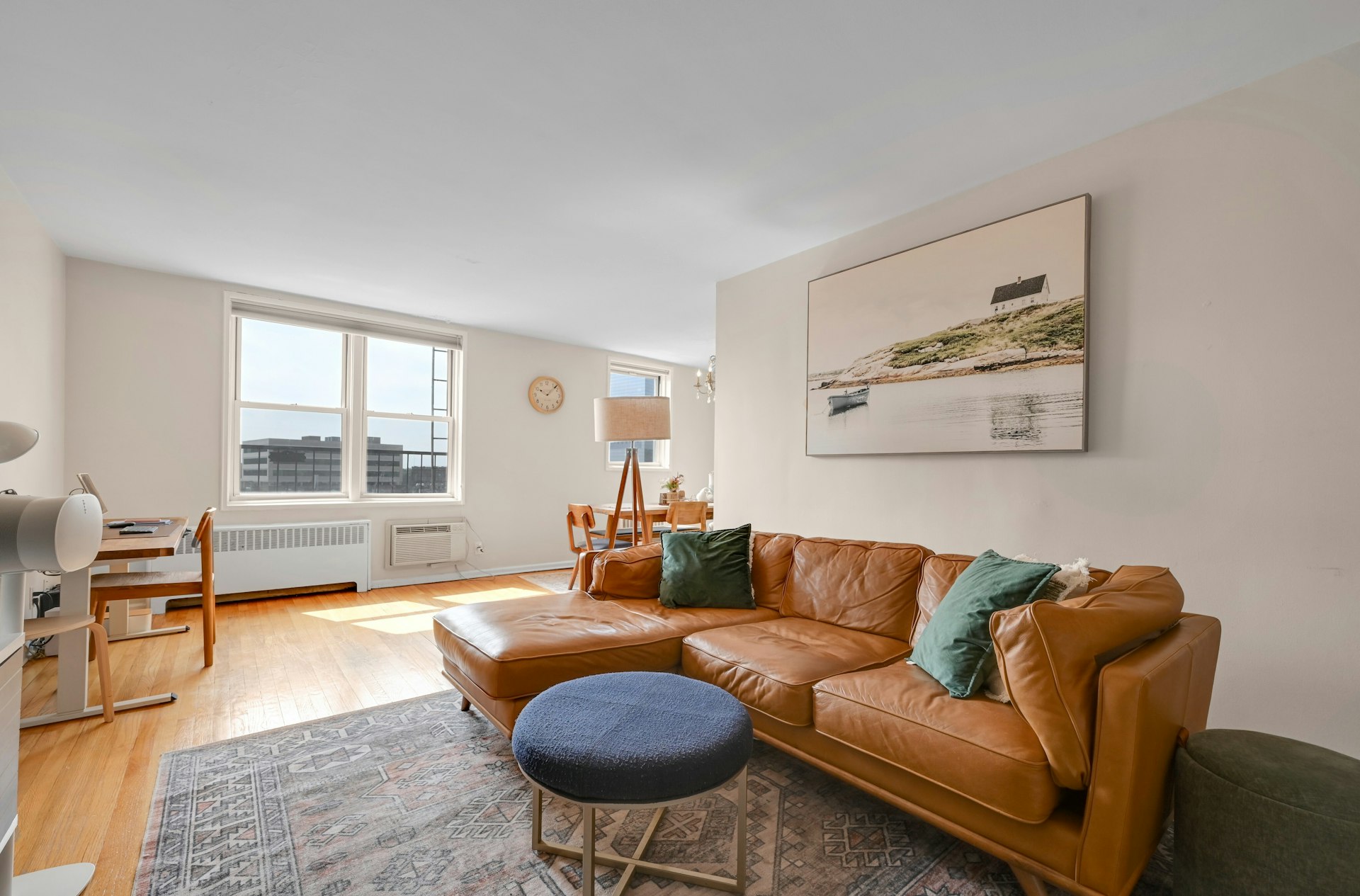 2160 Center Avenue Unit 5R