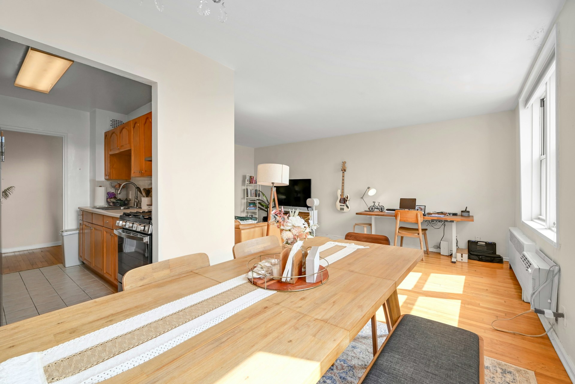 2160 Center Avenue Unit 5R