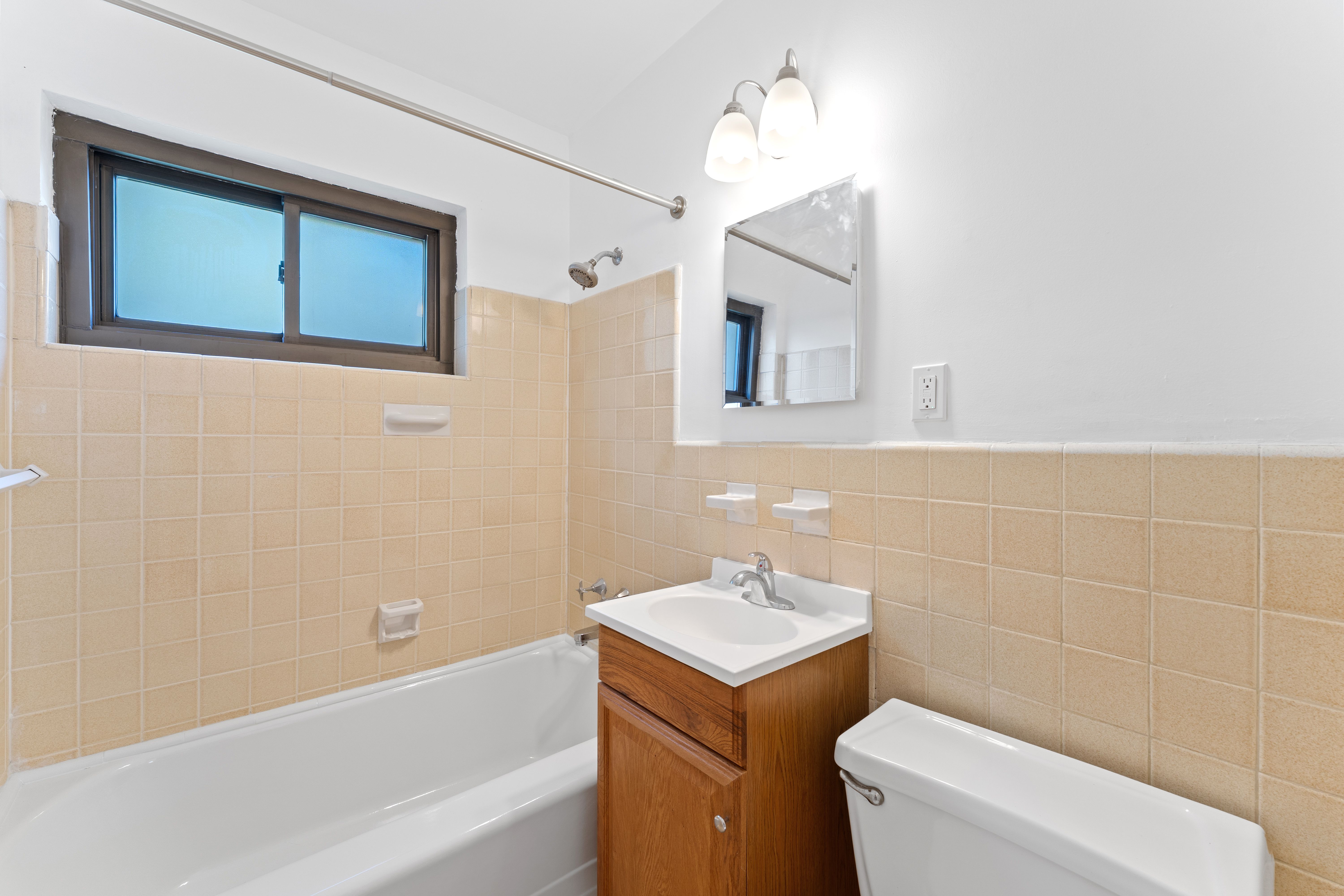 3071 Edwin Avenue #5C 