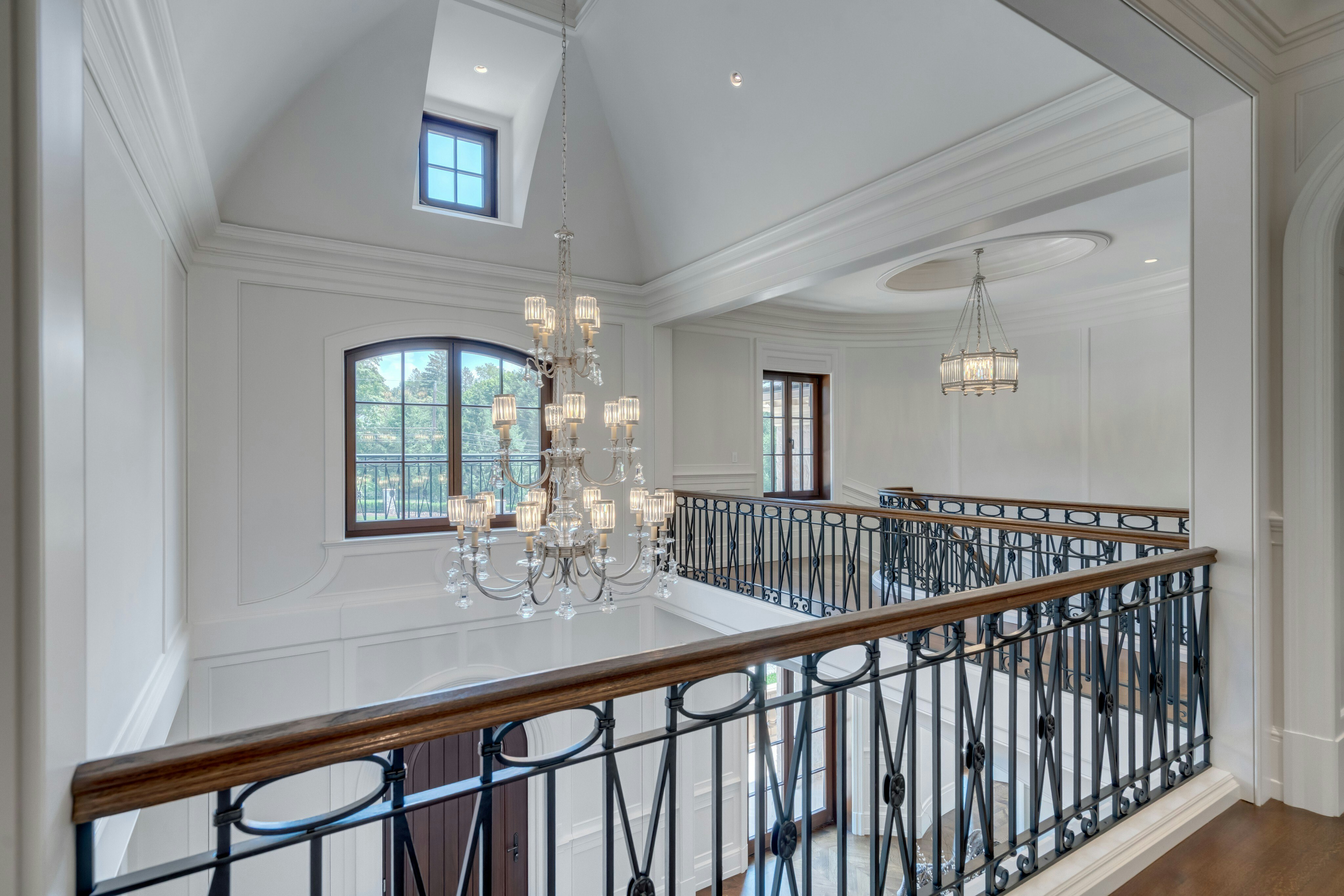 123 East Saddle River Road 