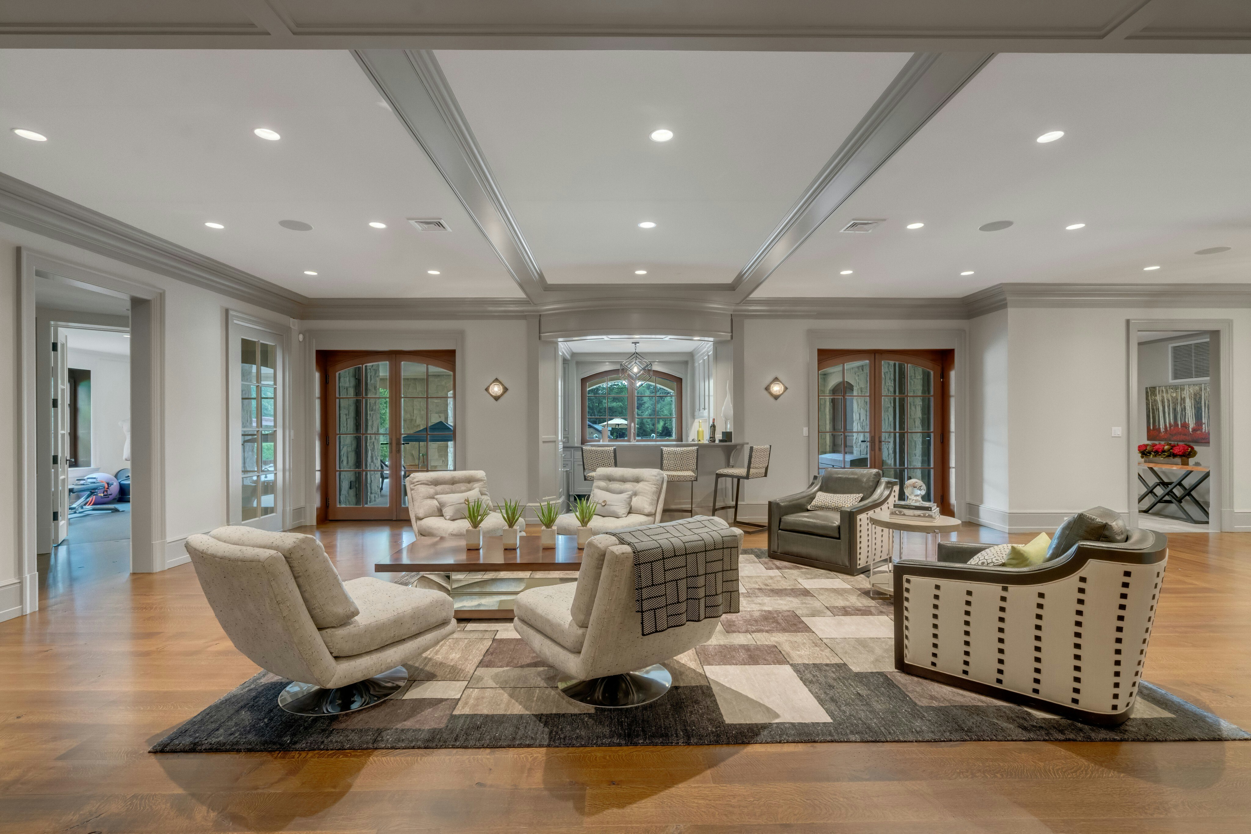 123 East Saddle River Road 