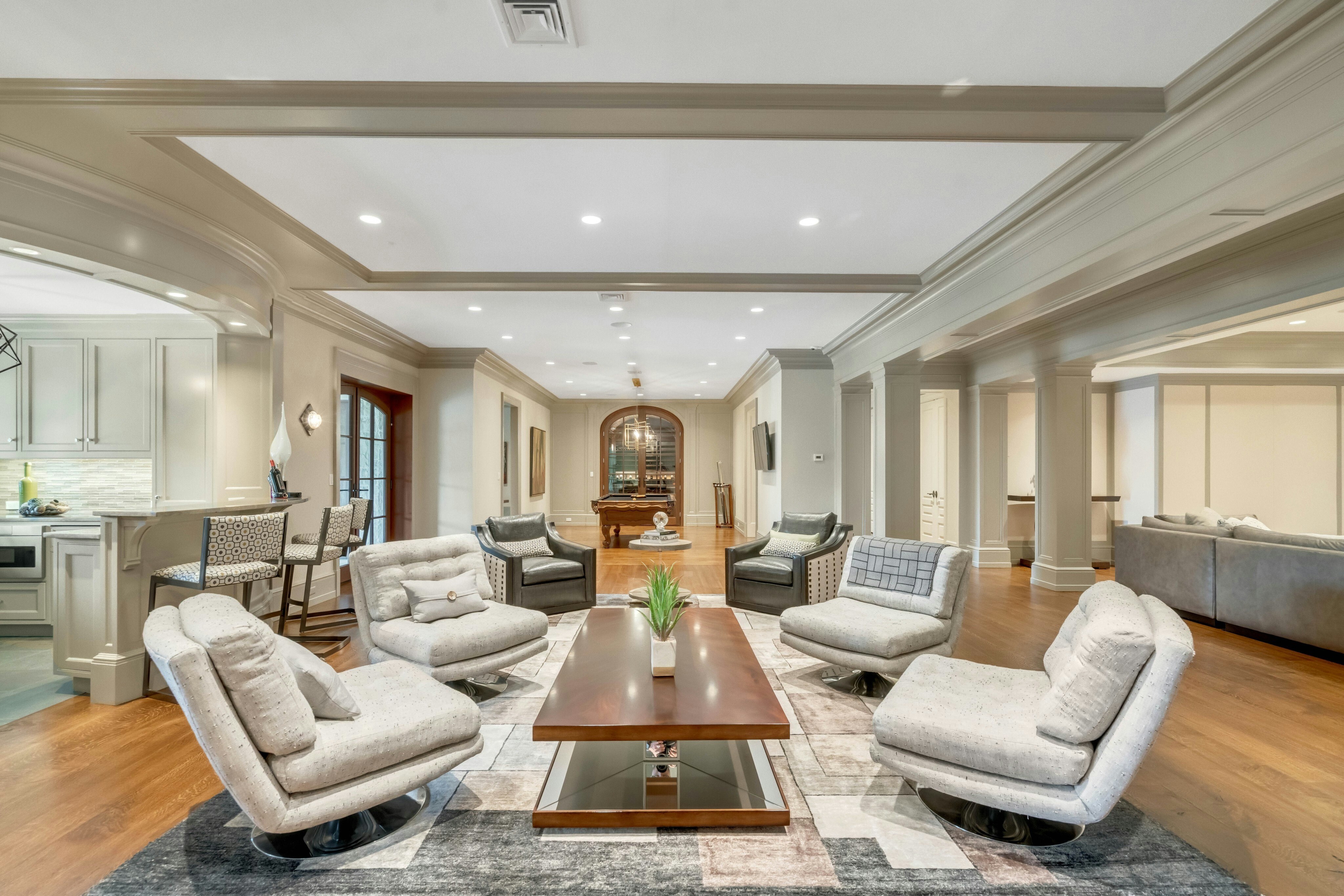 123 East Saddle River Road 