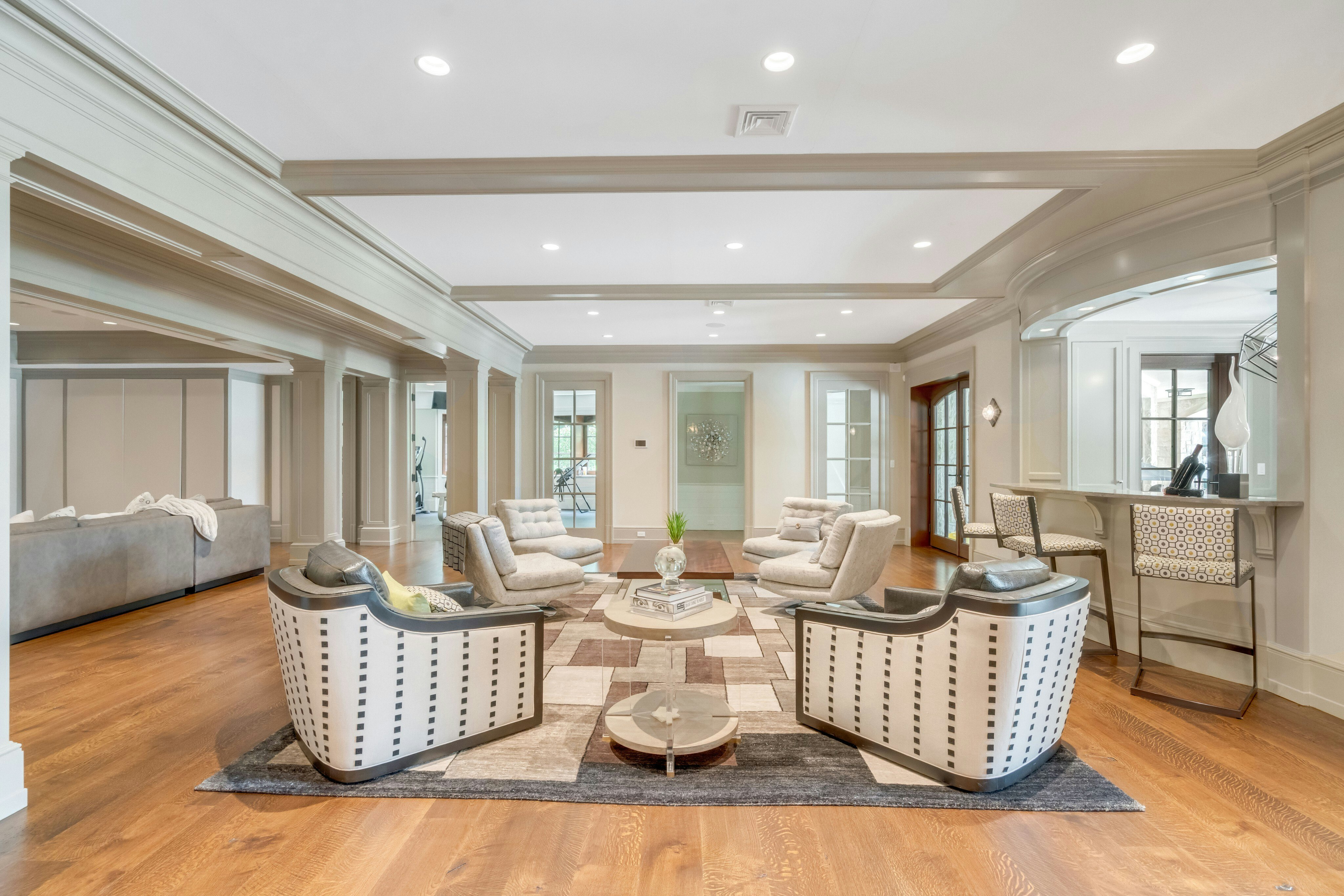 123 East Saddle River Road 