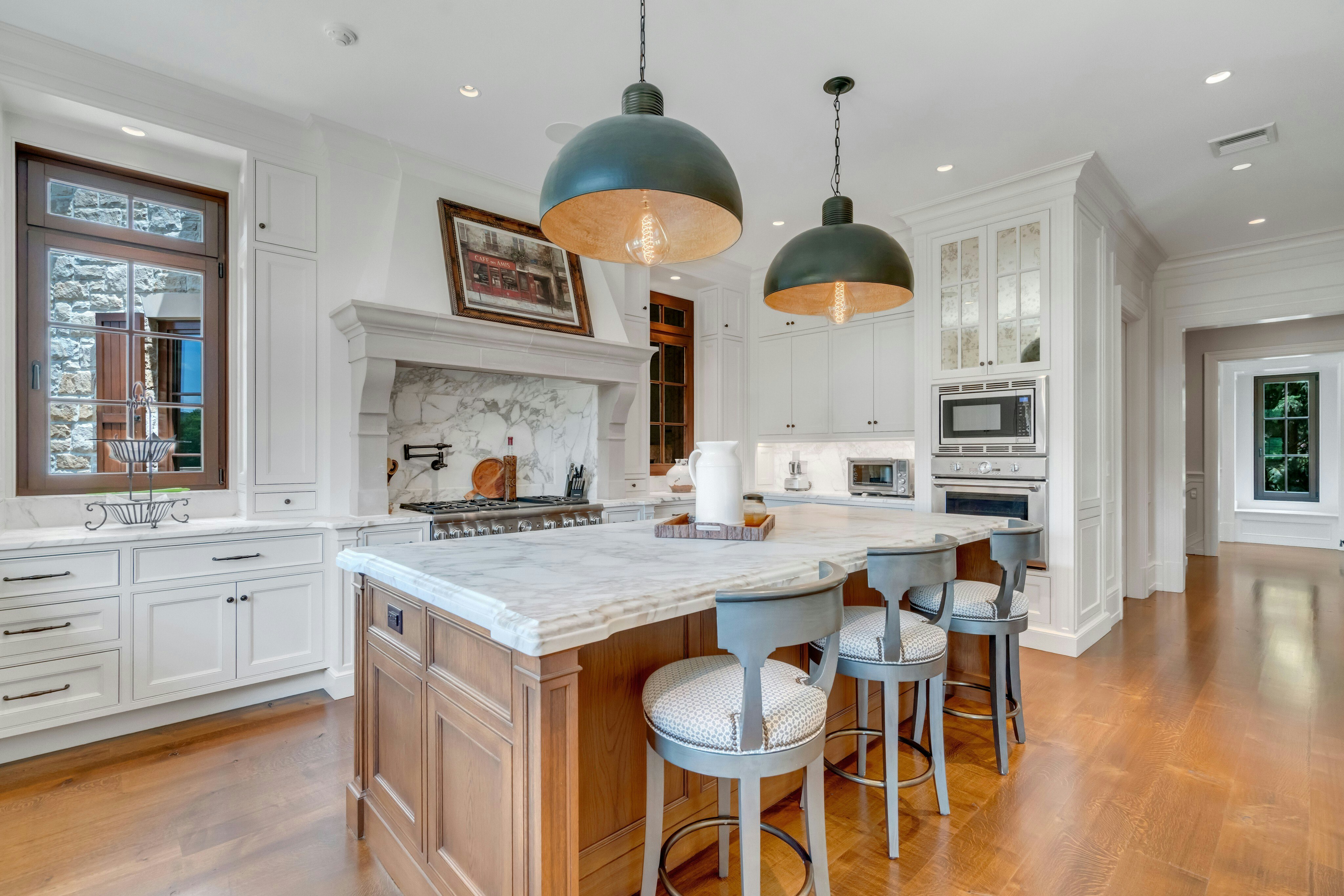 123 East Saddle River Road 