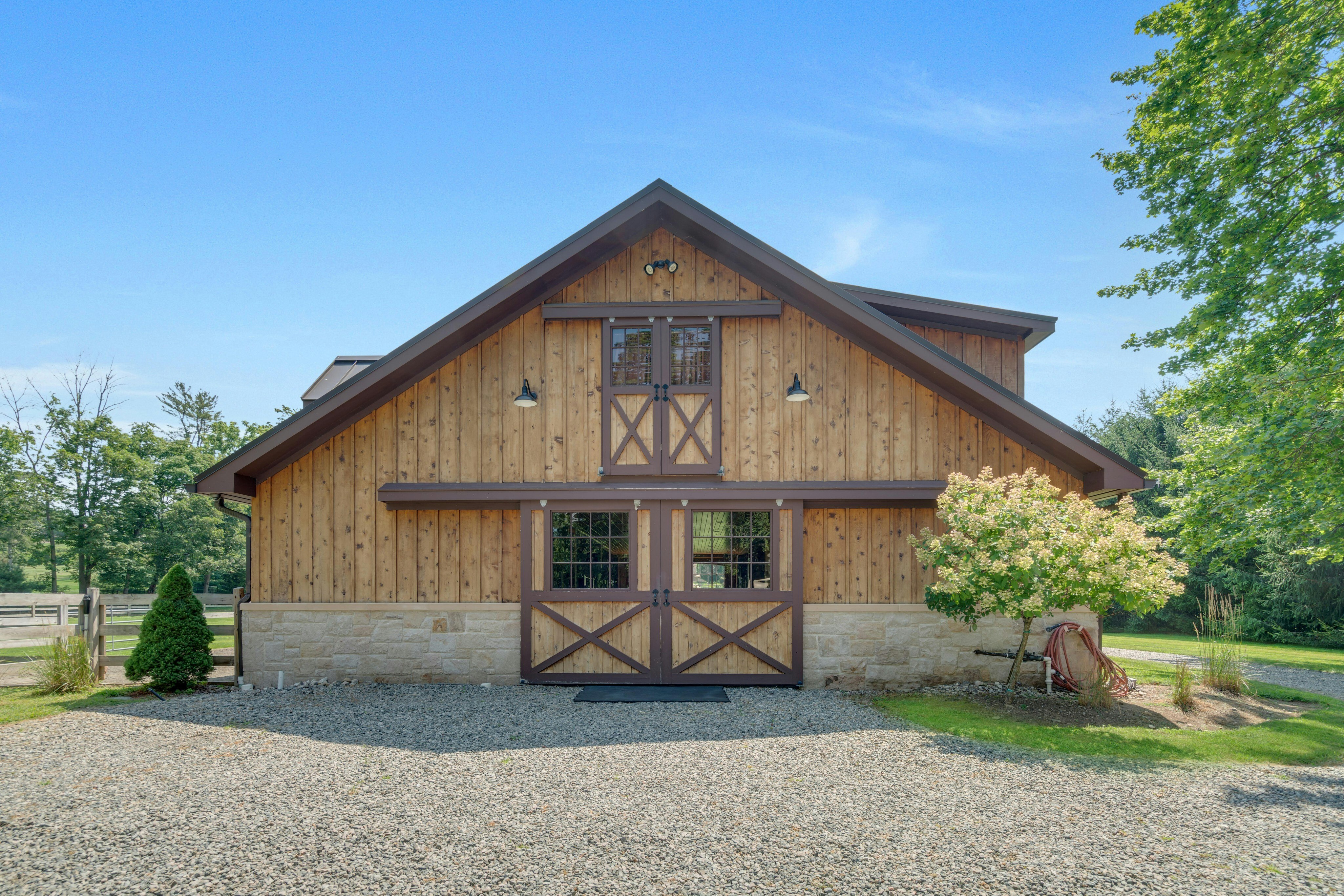 123 East Saddle River Road 