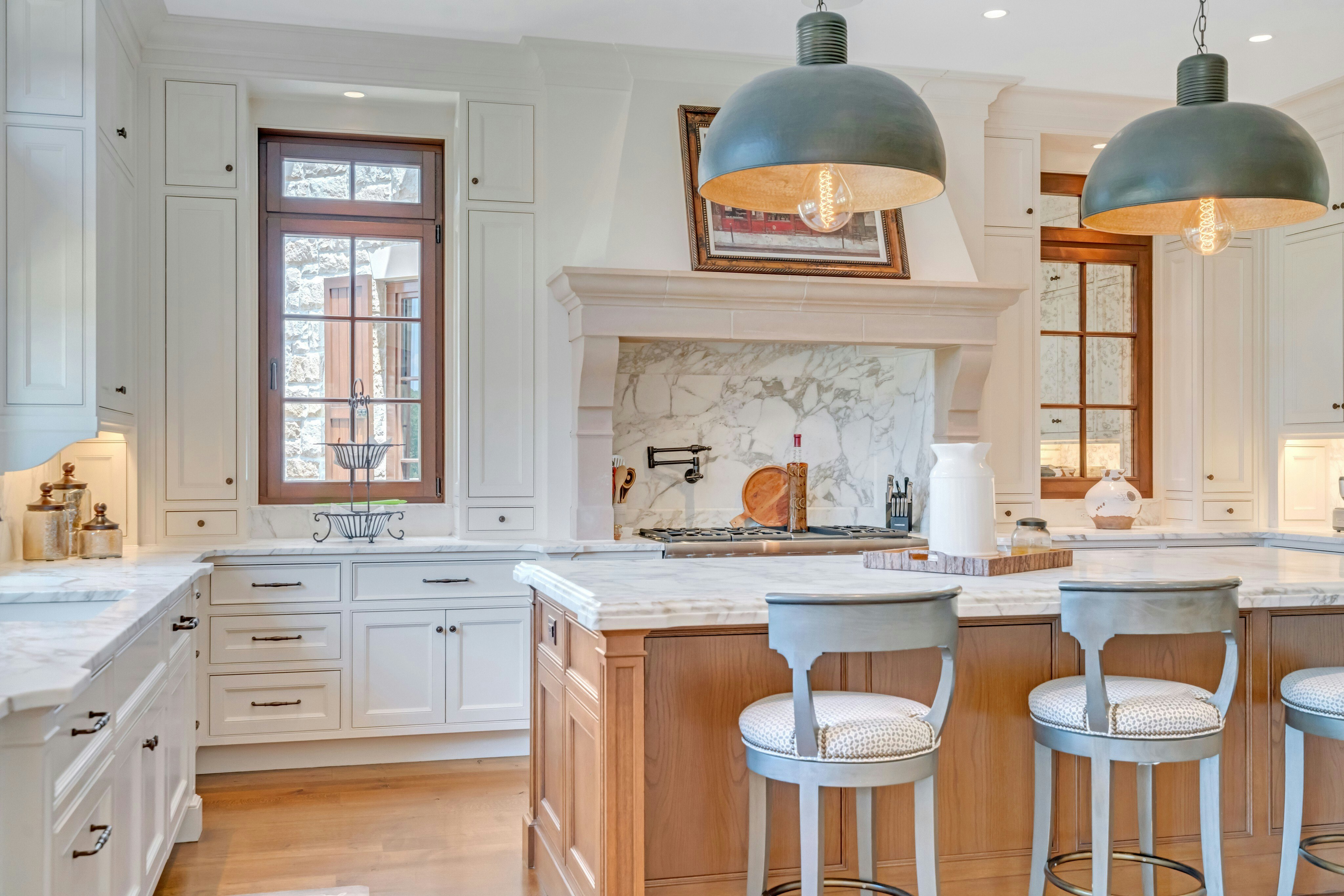 123 East Saddle River Road 