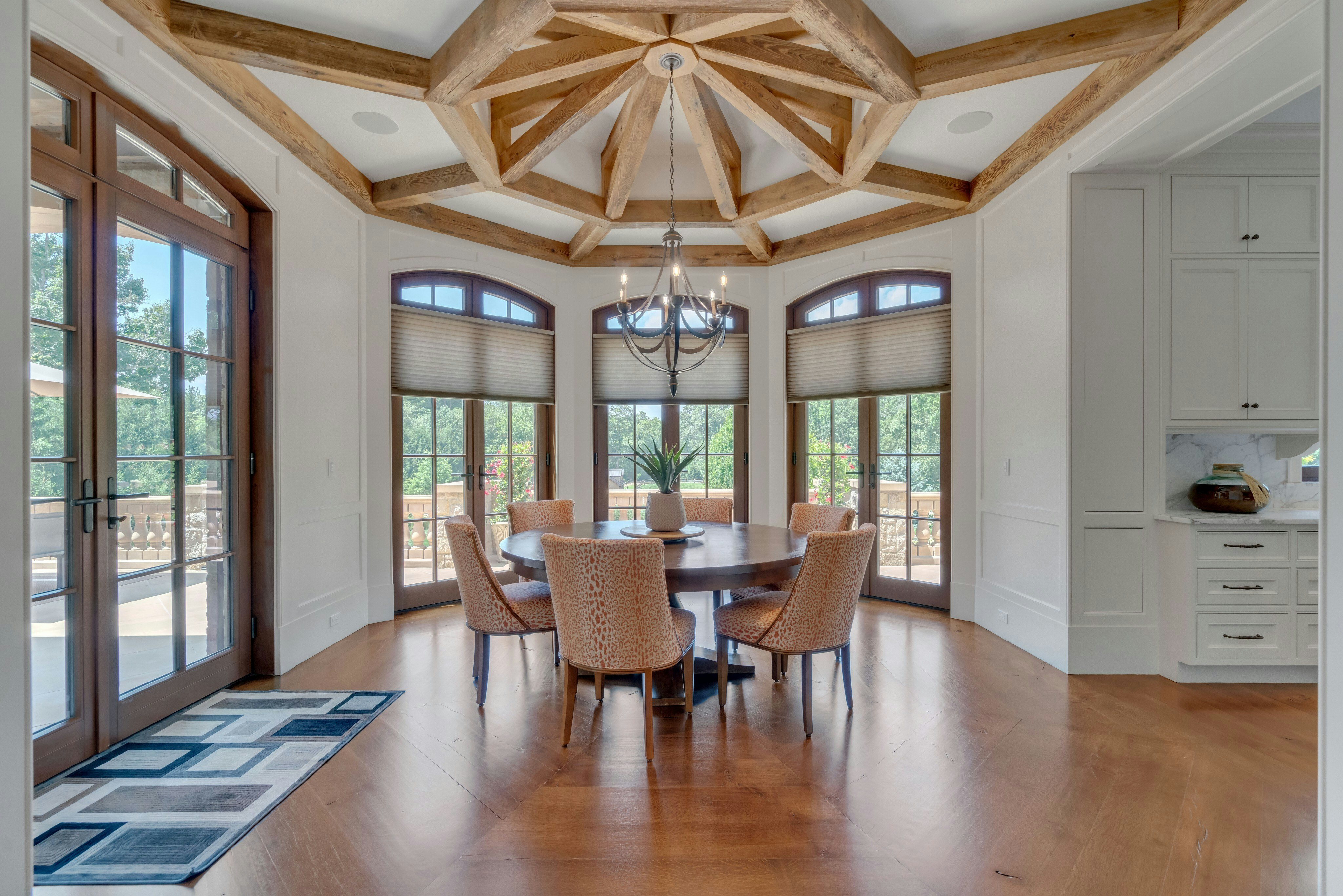 123 East Saddle River Road 