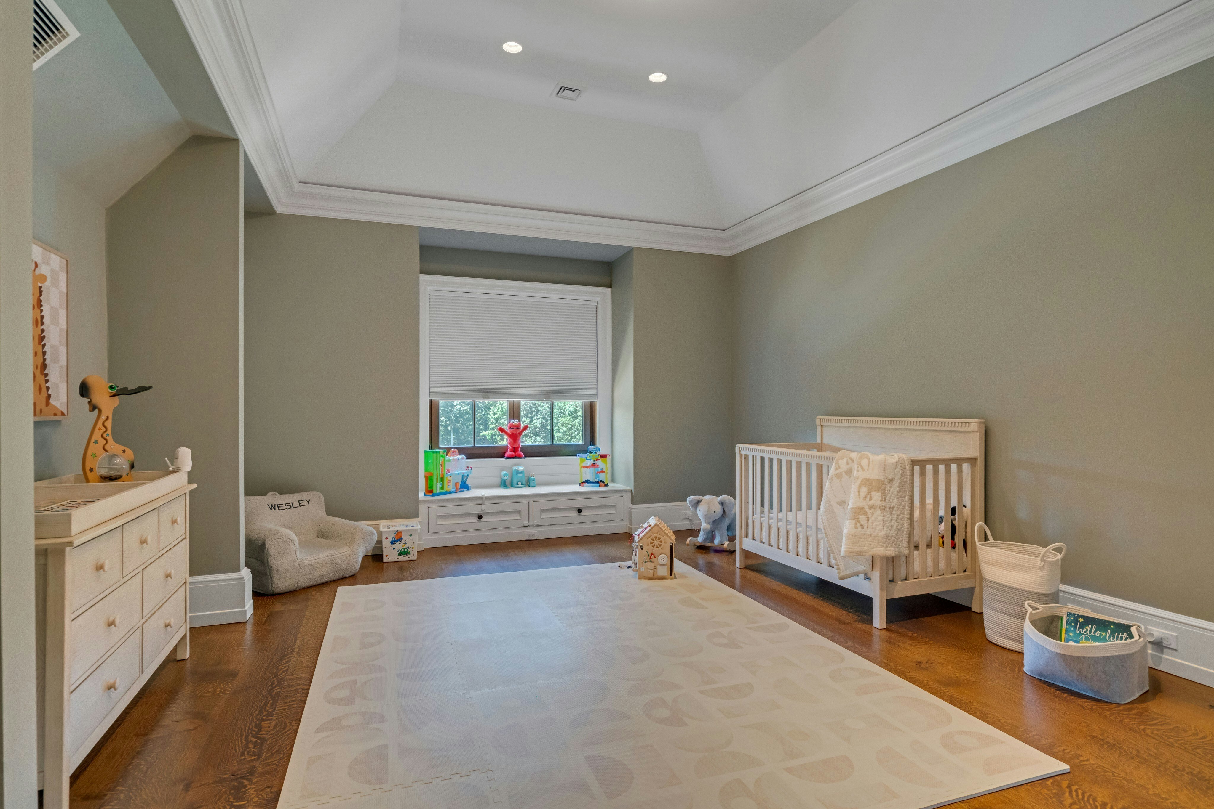 123 East Saddle River Road 