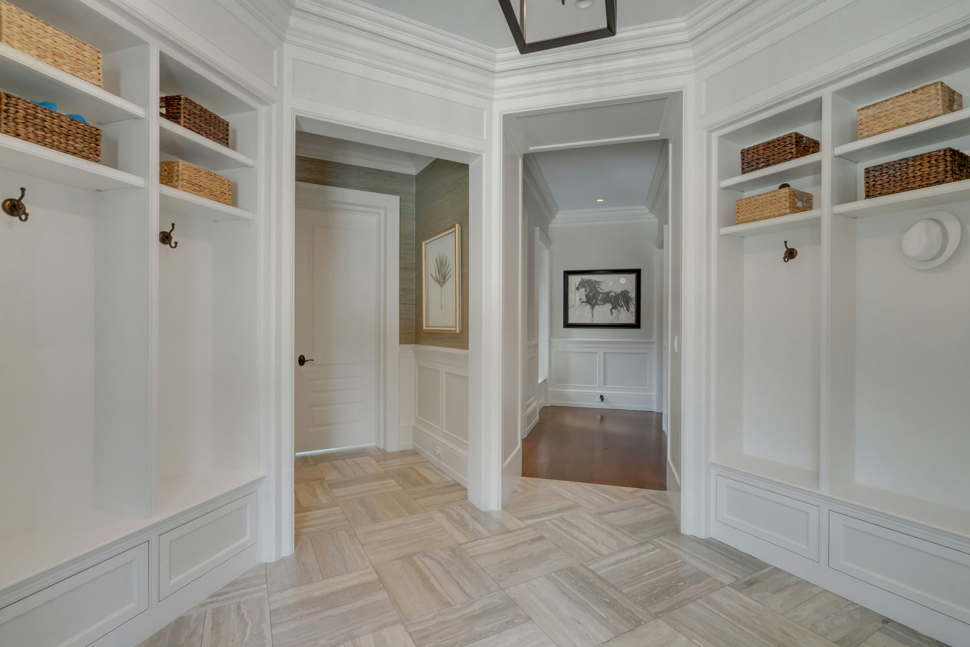 123 East Saddle River Road 