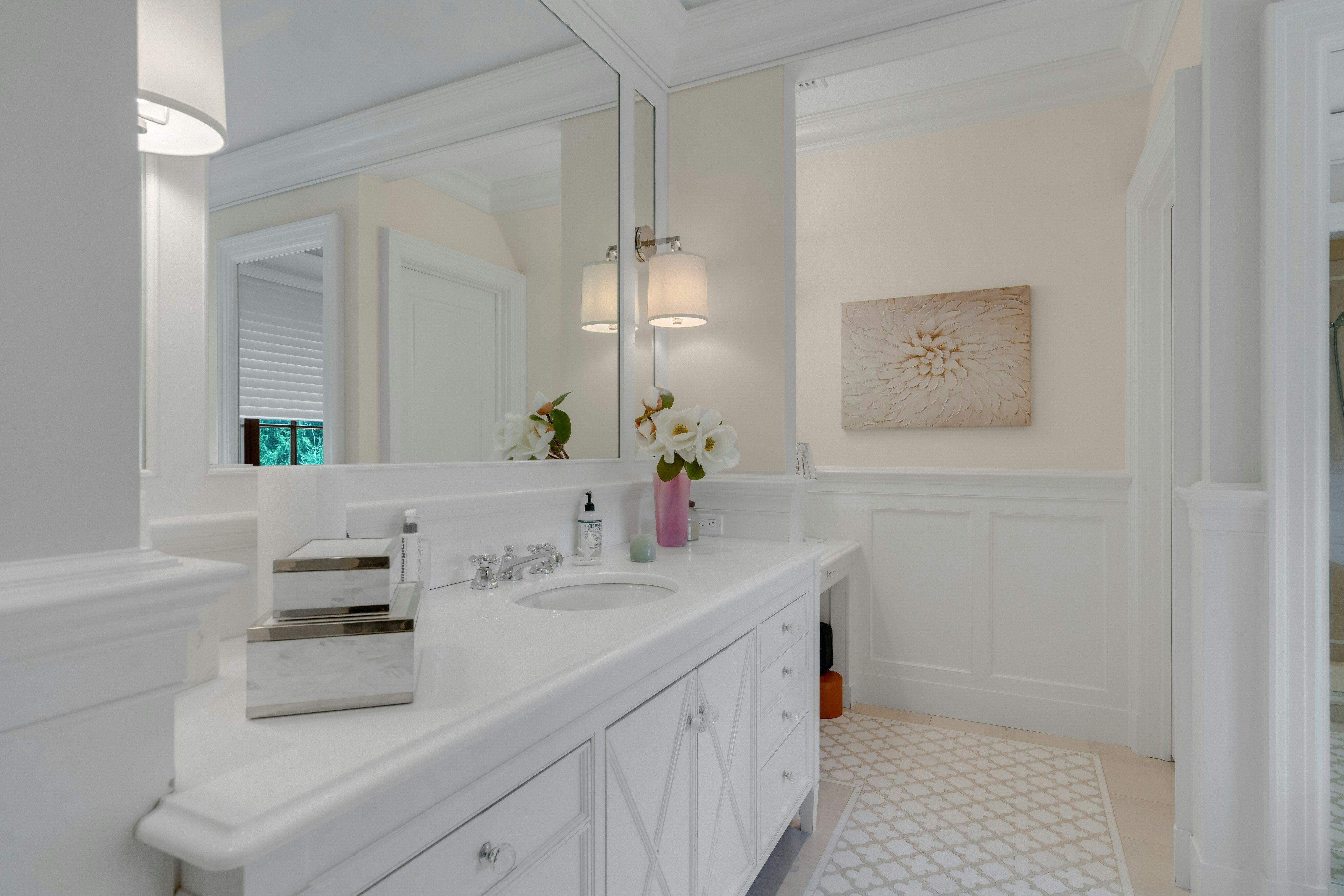 123 East Saddle River Road 