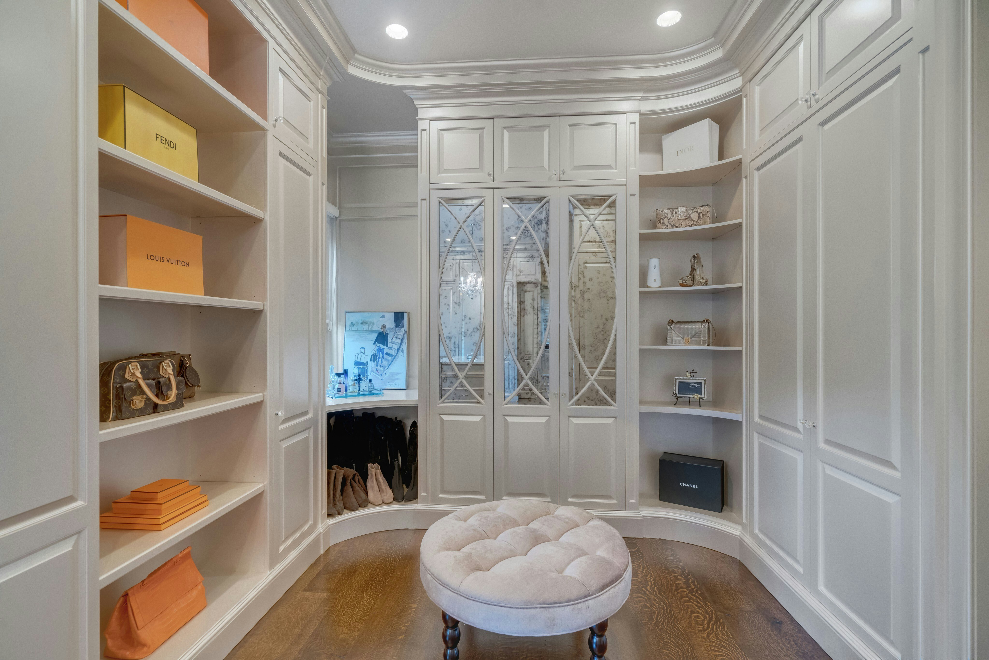 123 East Saddle River Road 