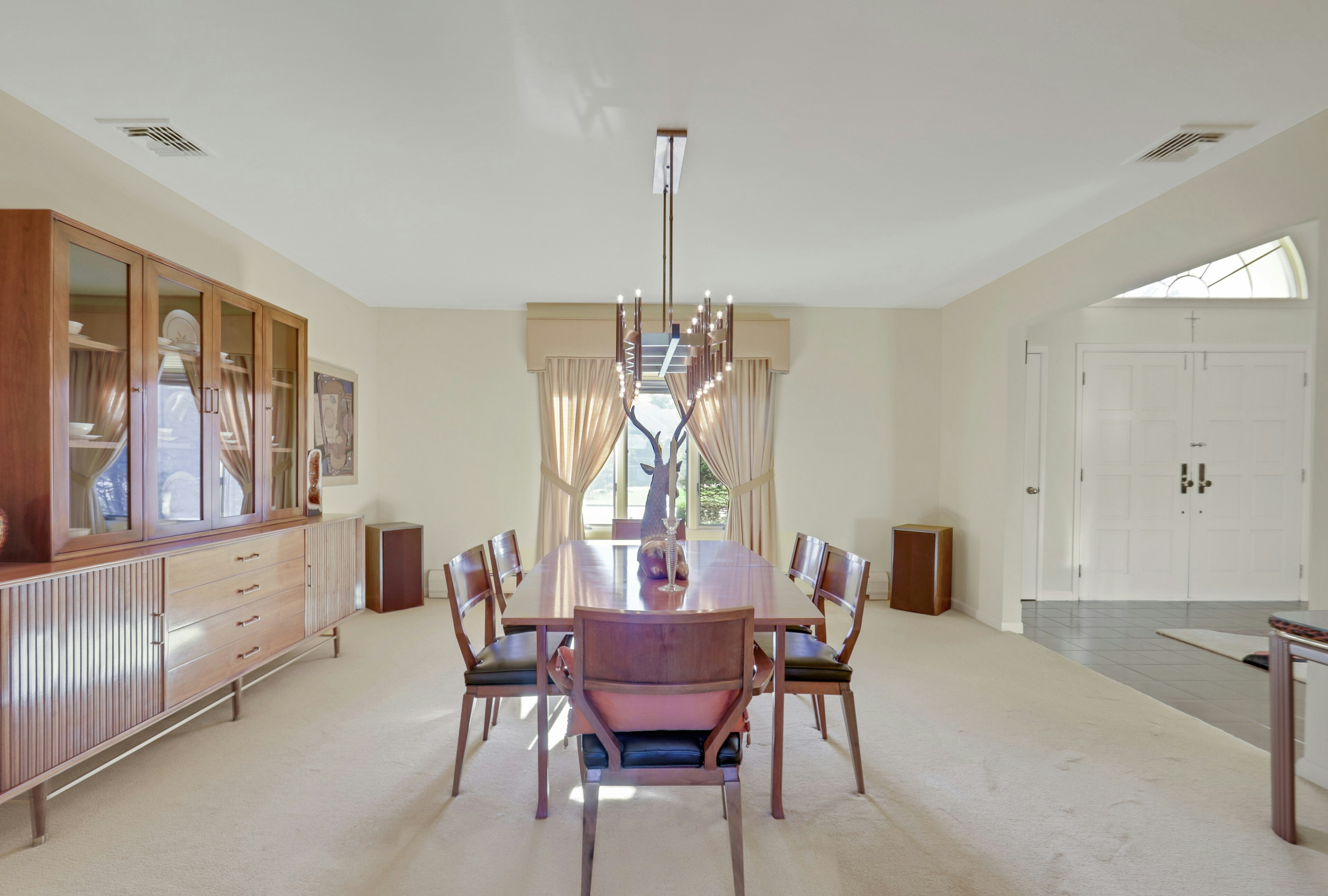 300 Forsythia Court 
