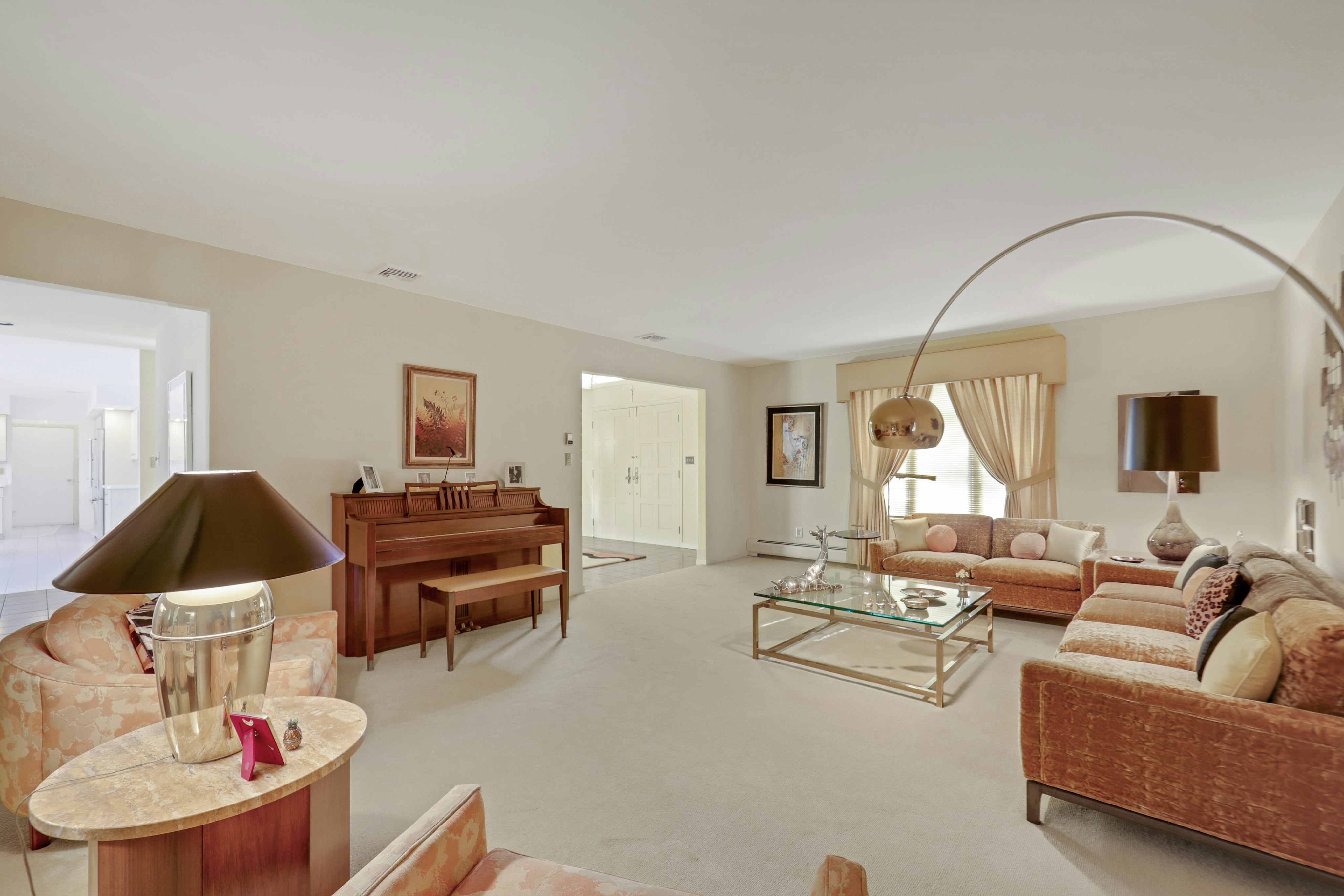 300 Forsythia Court 