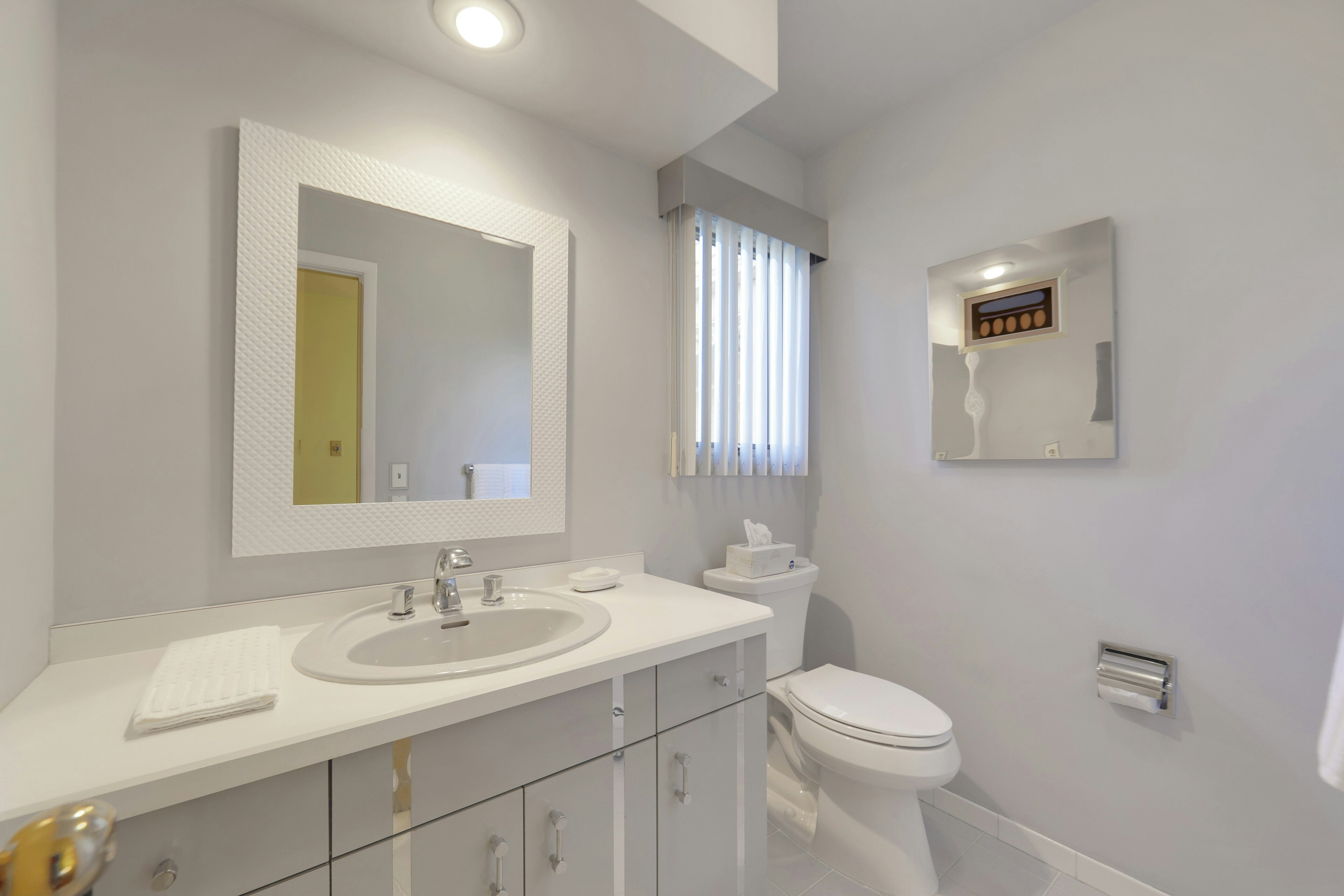 300 Forsythia Court 