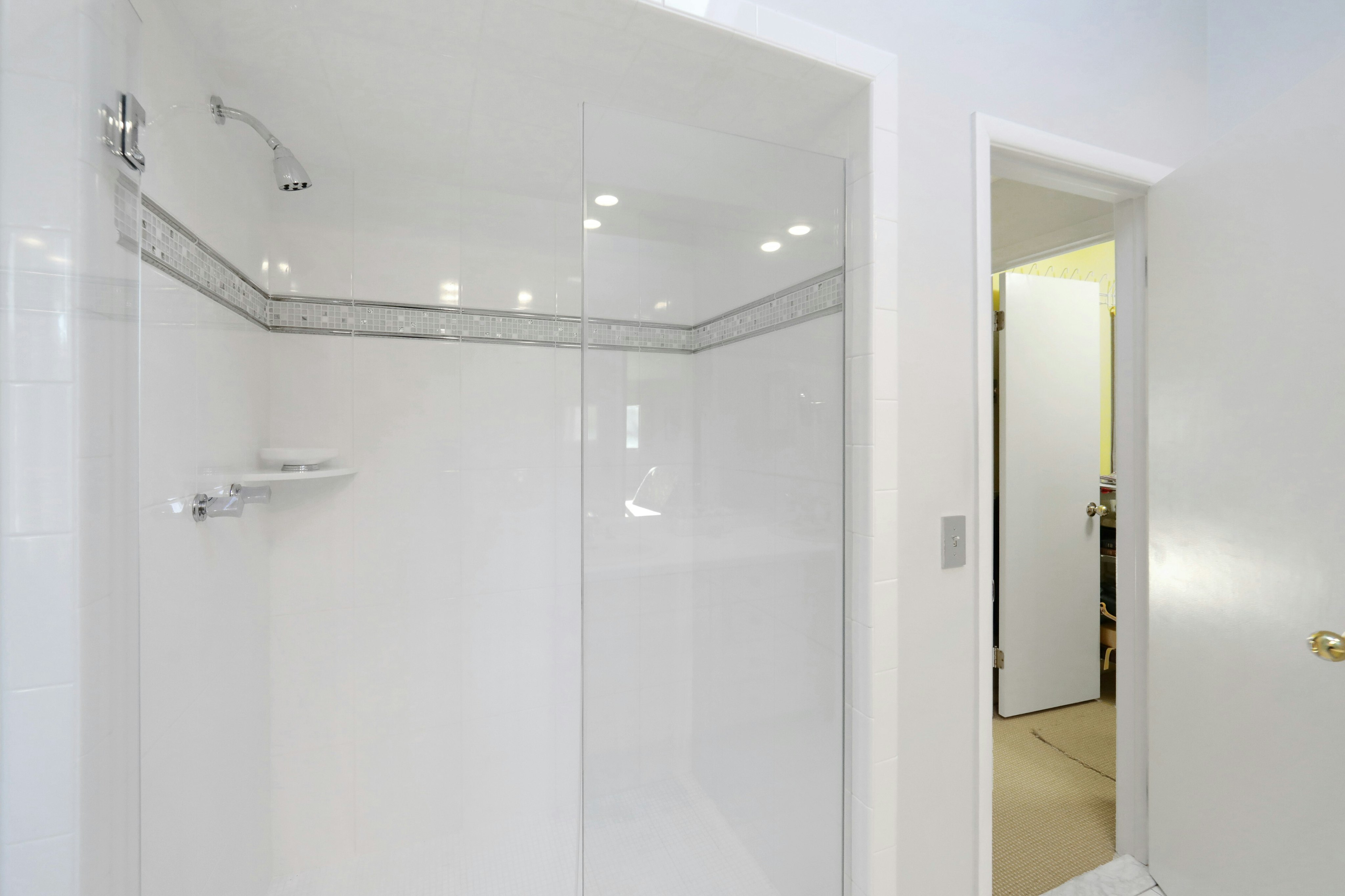 300 Forsythia Court 