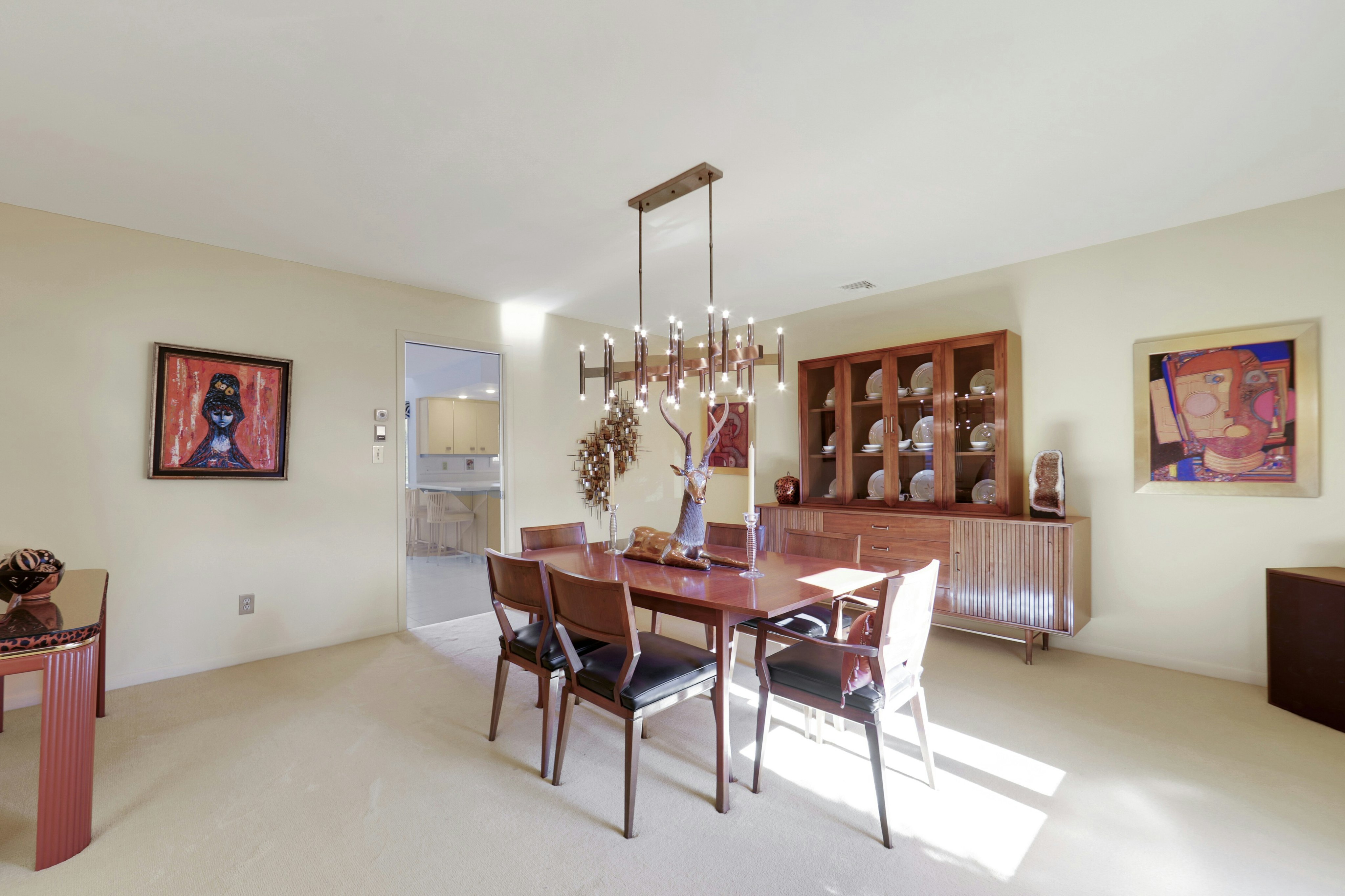 300 Forsythia Court 