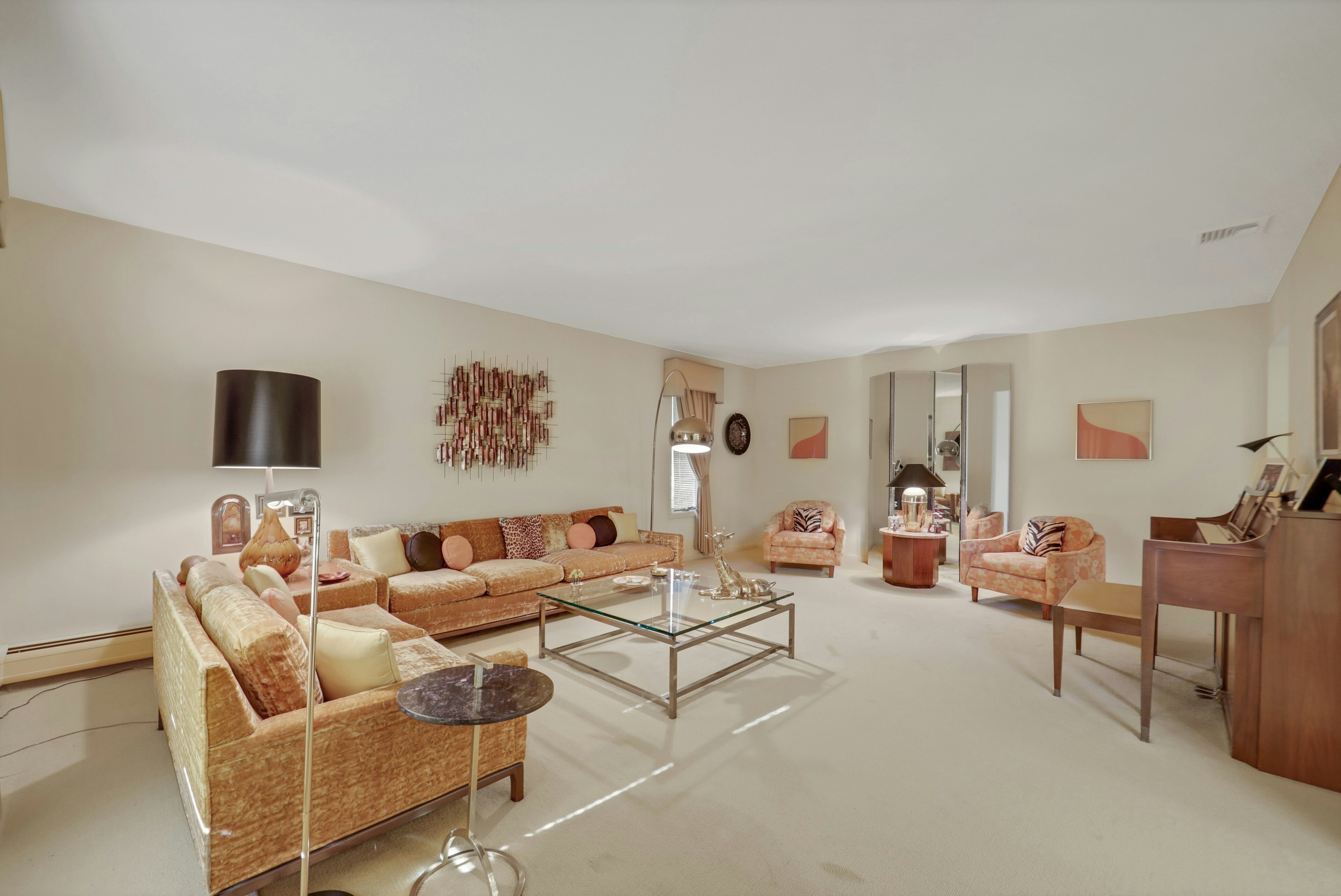 300 Forsythia Court 