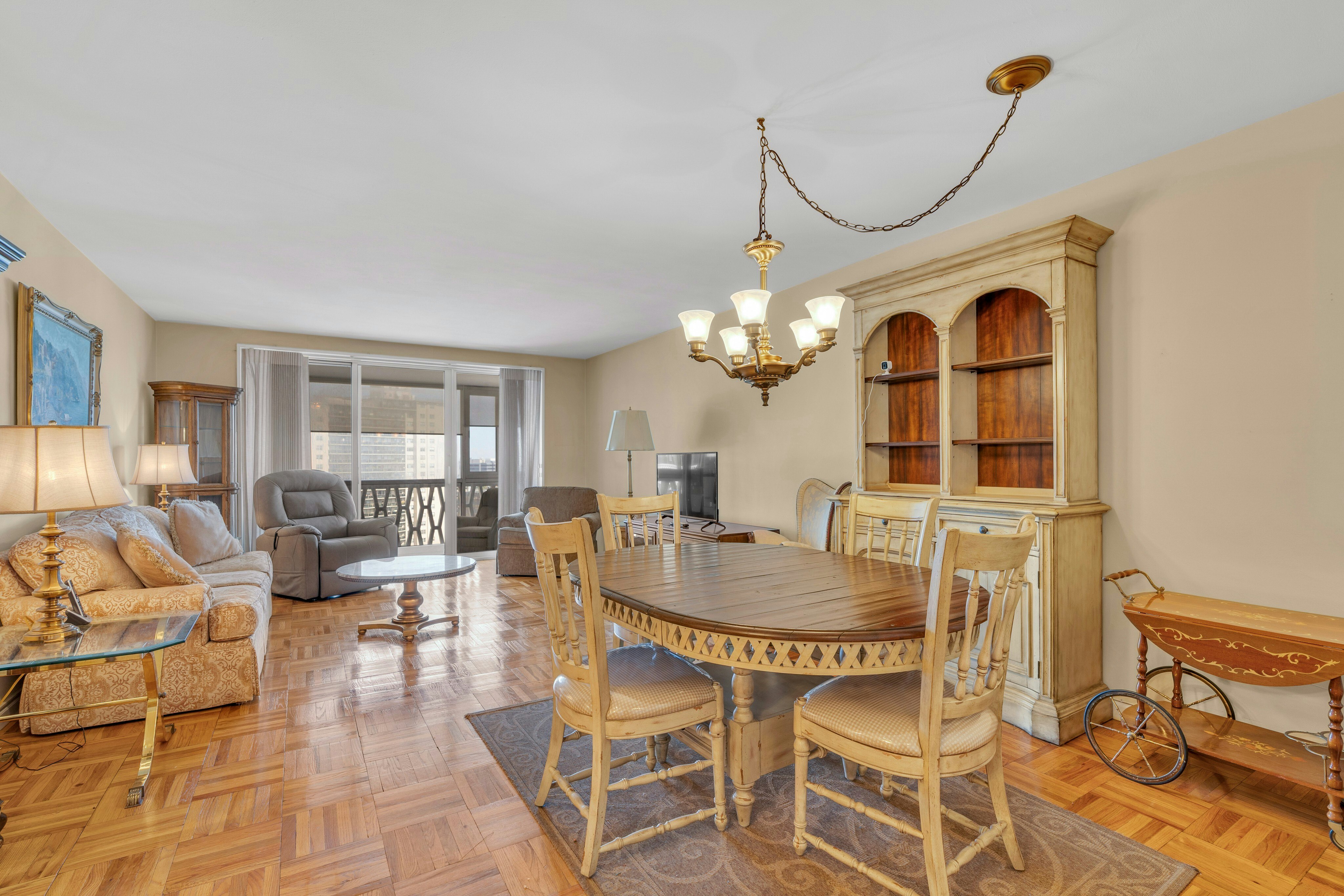 2000 Linwood Avenue #16T 