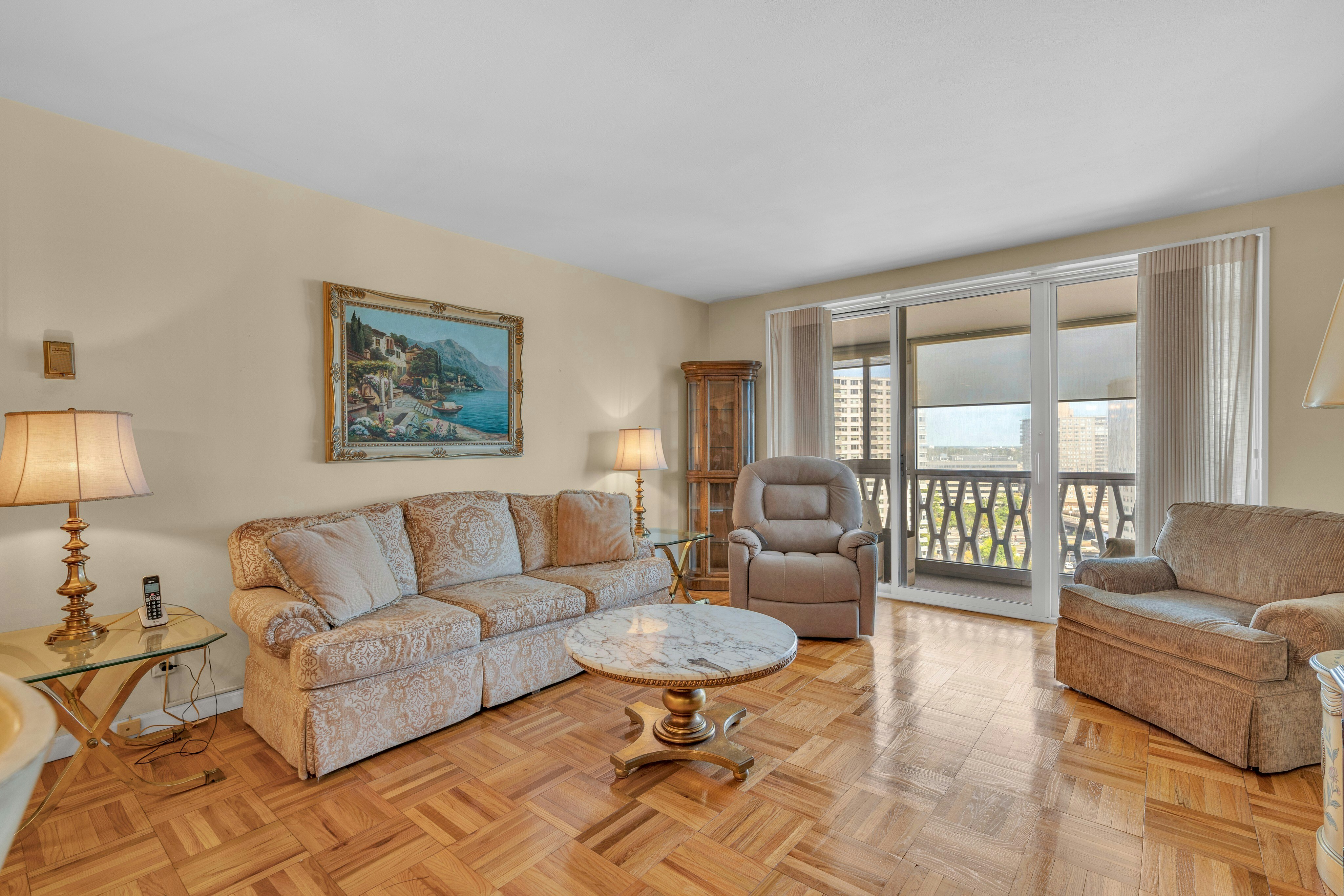 2000 Linwood Avenue #16T 