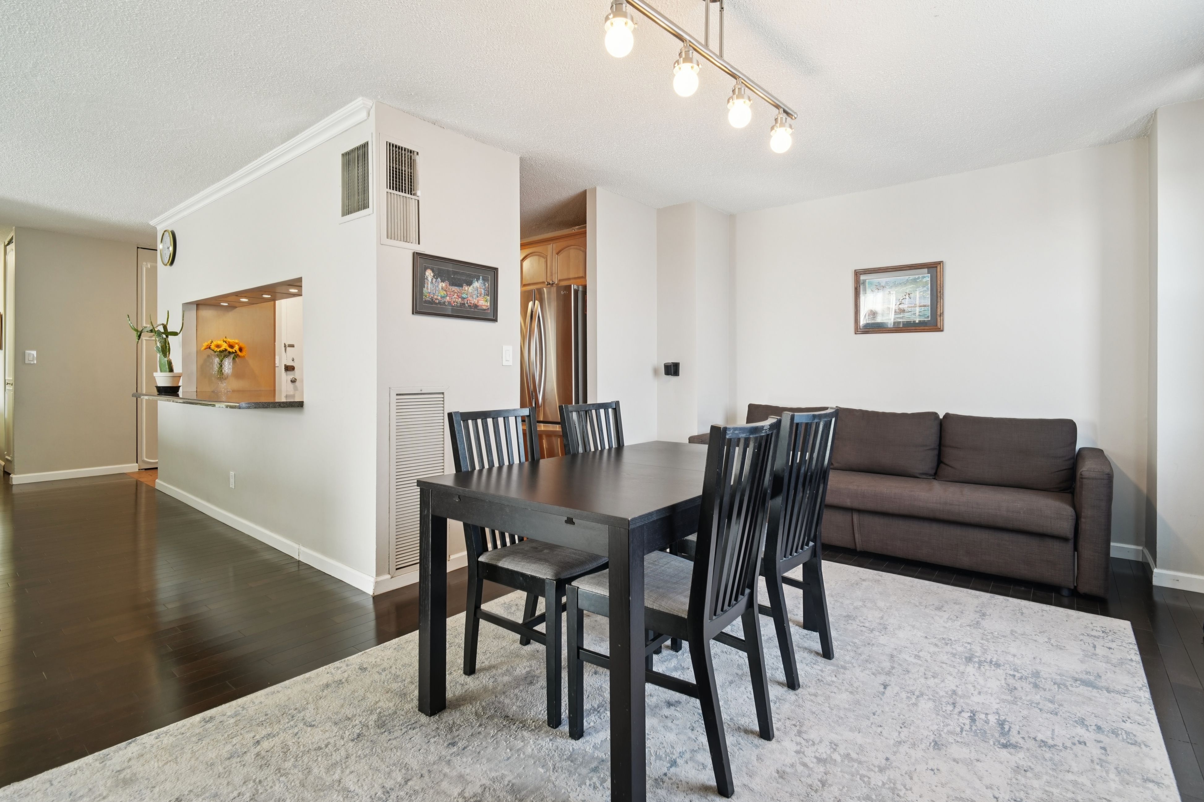 555 North Avenue #6F 