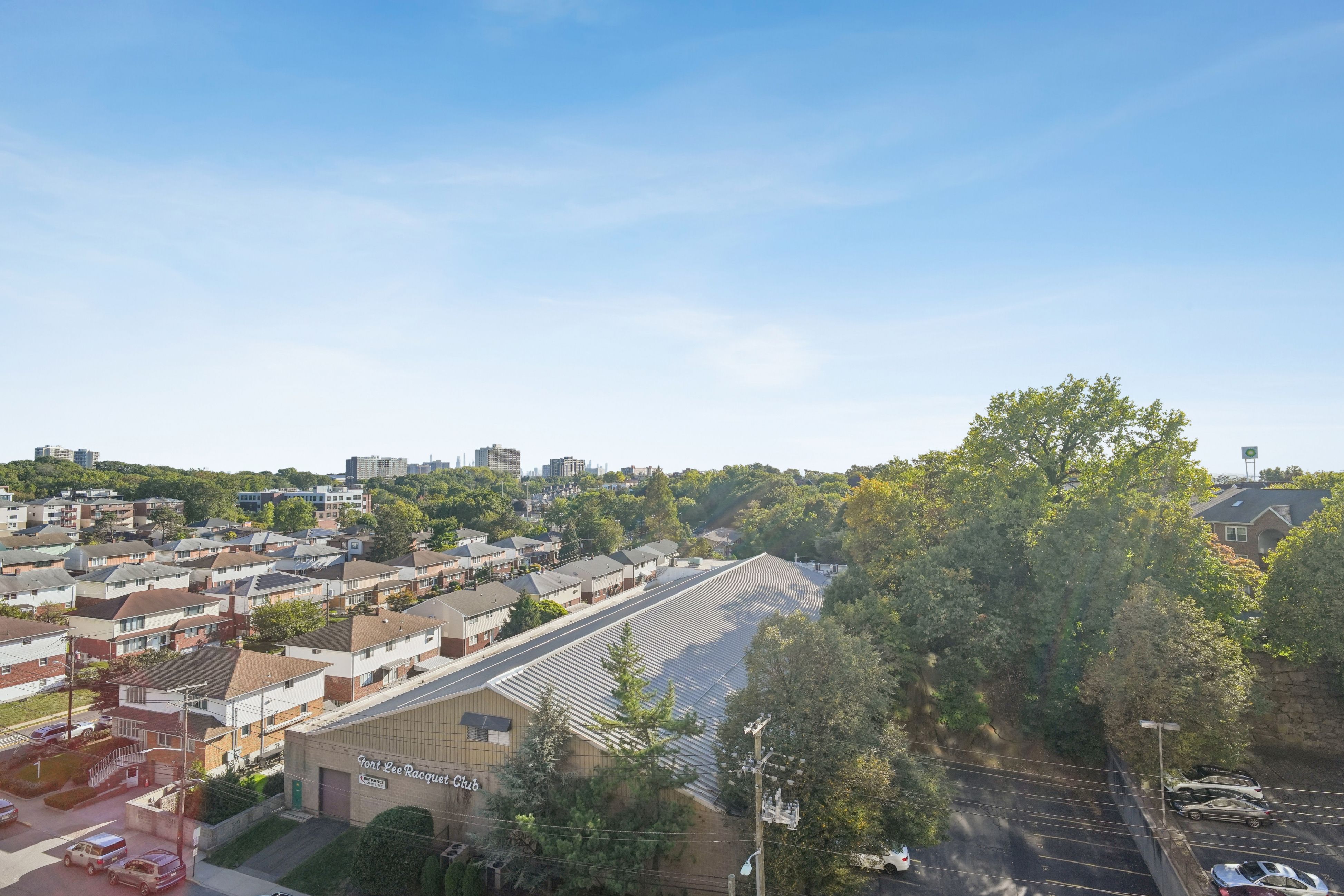 555 North Avenue #6F 